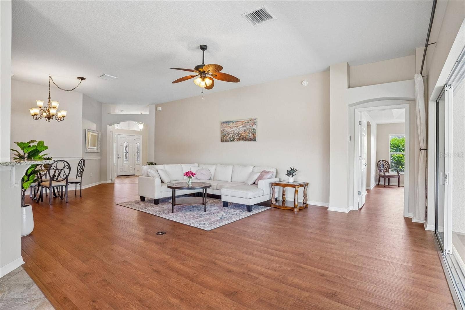 494 ARBELLA LOOP, The Villages, FL 32162 Living/Dining