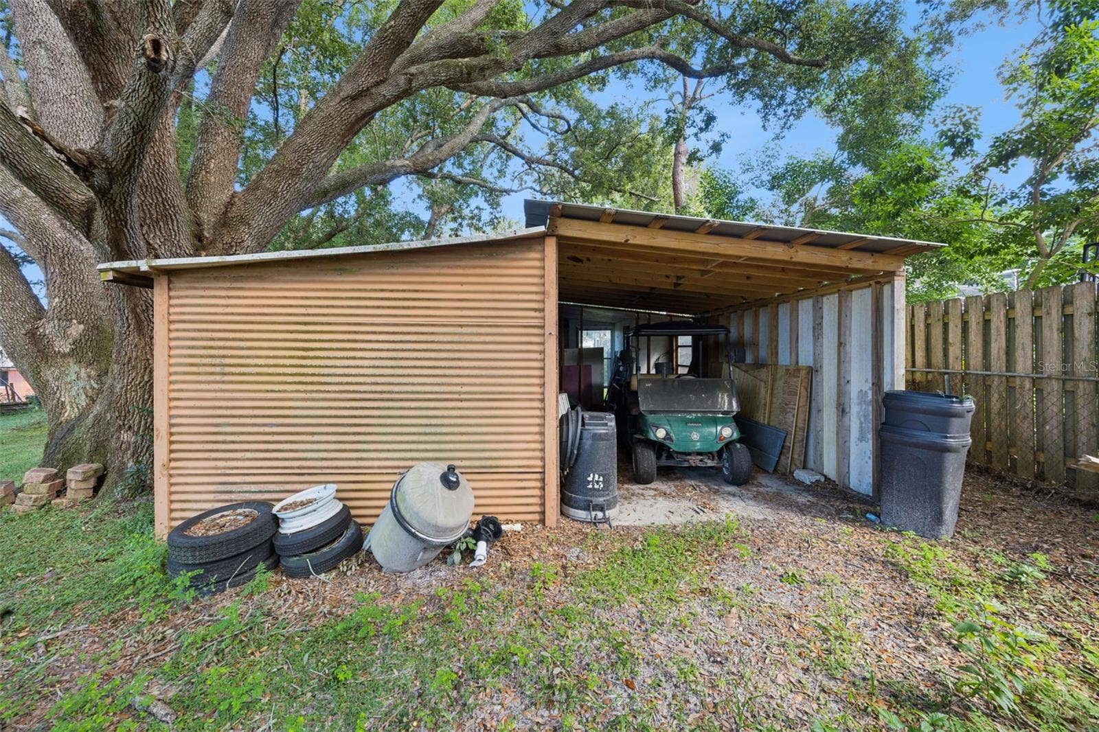 324 E FULLERS CROSS ROAD, Winter Garden, FL 34787 324 E FULLERS CROSS ROAD, Winter Garden, FL 34787