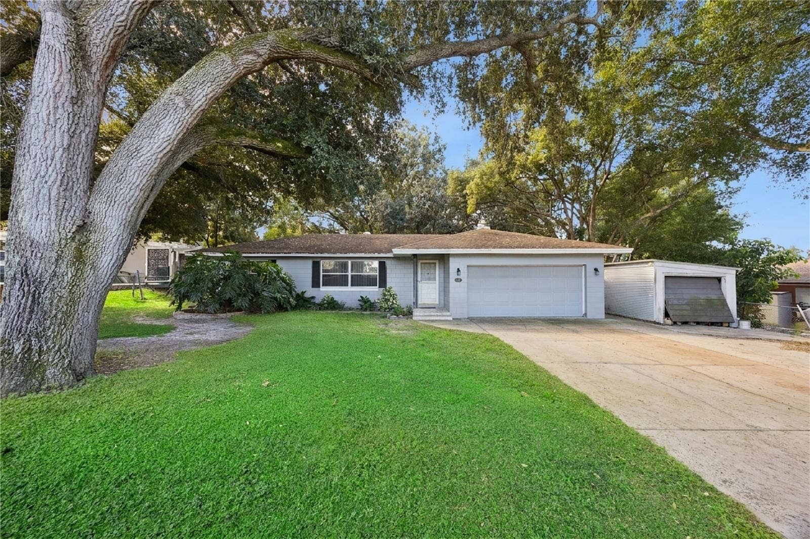 324 E FULLERS CROSS ROAD, Winter Garden, FL 34787 324 E FULLERS CROSS ROAD, Winter Garden, FL 34787