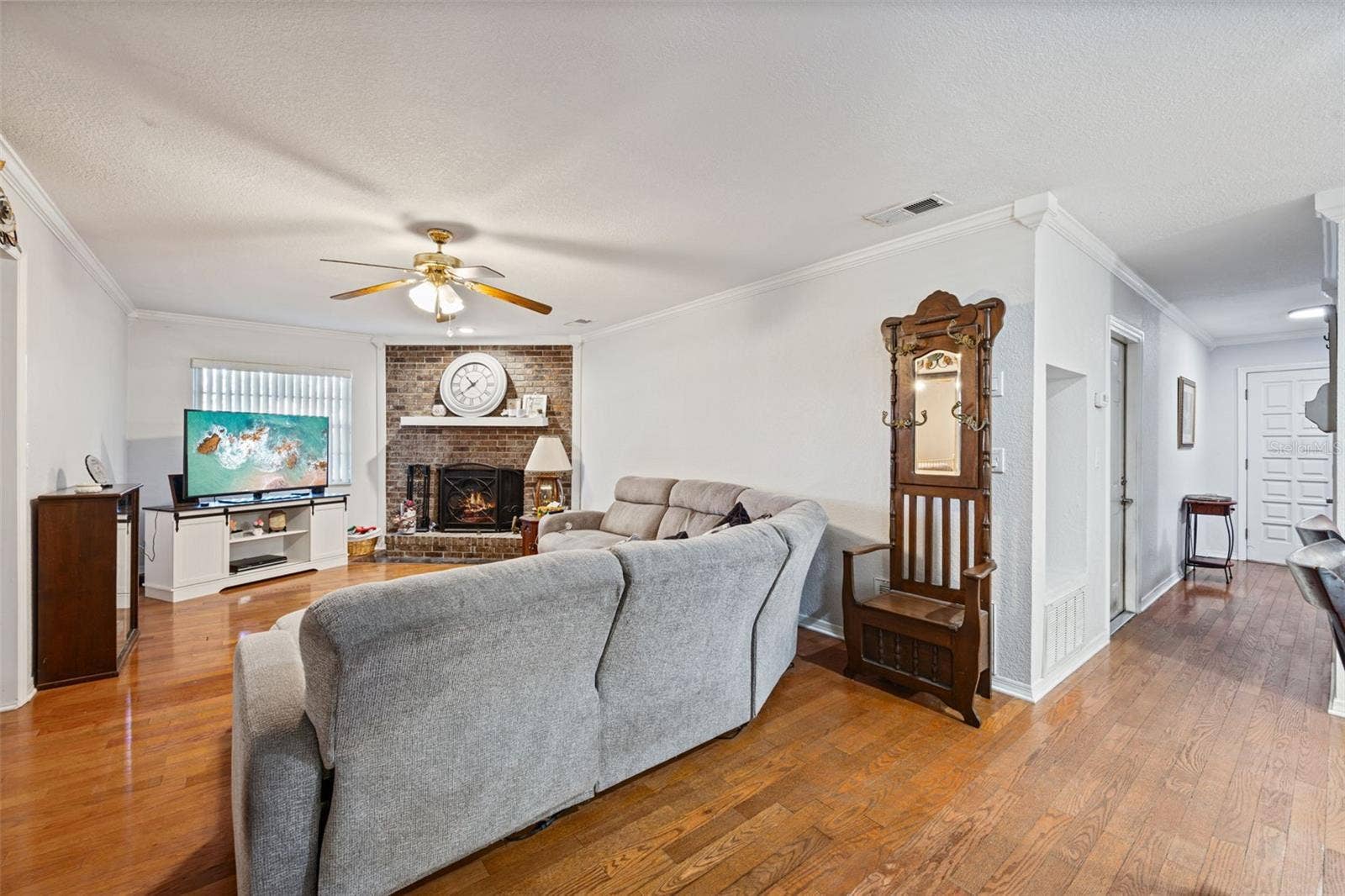 324 E FULLERS CROSS ROAD, Winter Garden, FL 34787 324 E FULLERS CROSS ROAD, Winter Garden, FL 34787