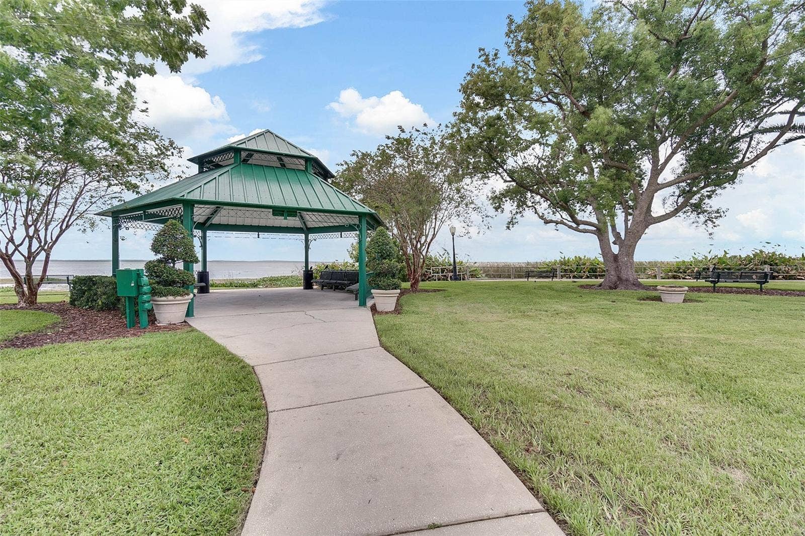 324 E FULLERS CROSS ROAD, Winter Garden, FL 34787 324 E FULLERS CROSS ROAD, Winter Garden, FL 34787