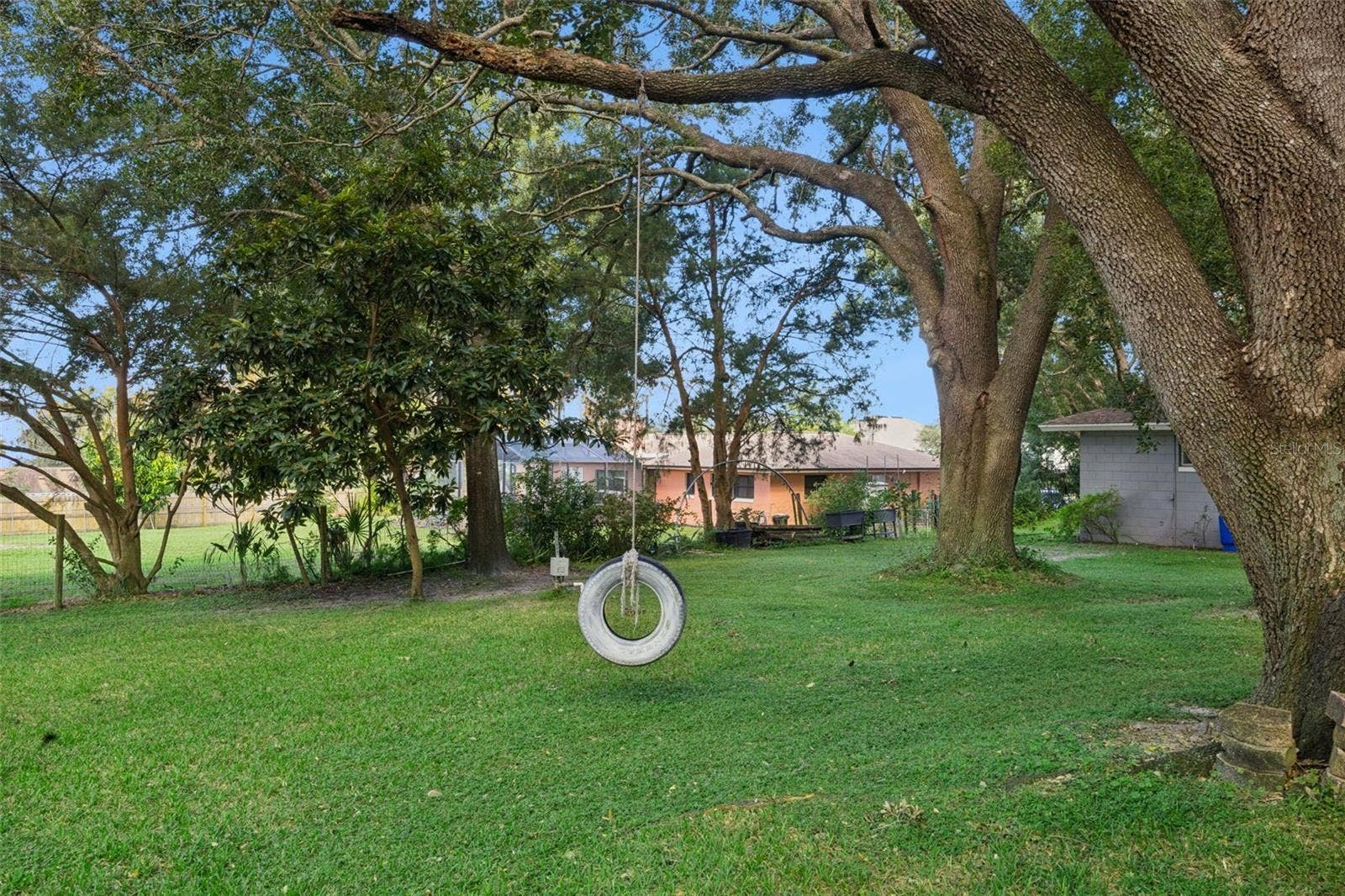 324 E FULLERS CROSS ROAD, Winter Garden, FL 34787 324 E FULLERS CROSS ROAD, Winter Garden, FL 34787