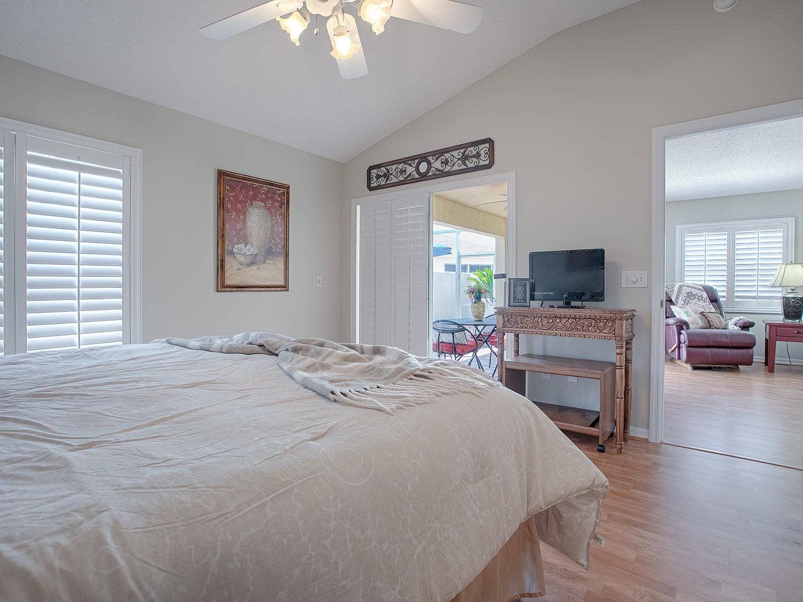 1129 SANTA CRUZ DRIVE, The Villages, FL 32162 1129 SANTA CRUZ DRIVE, The Villages, FL 32162