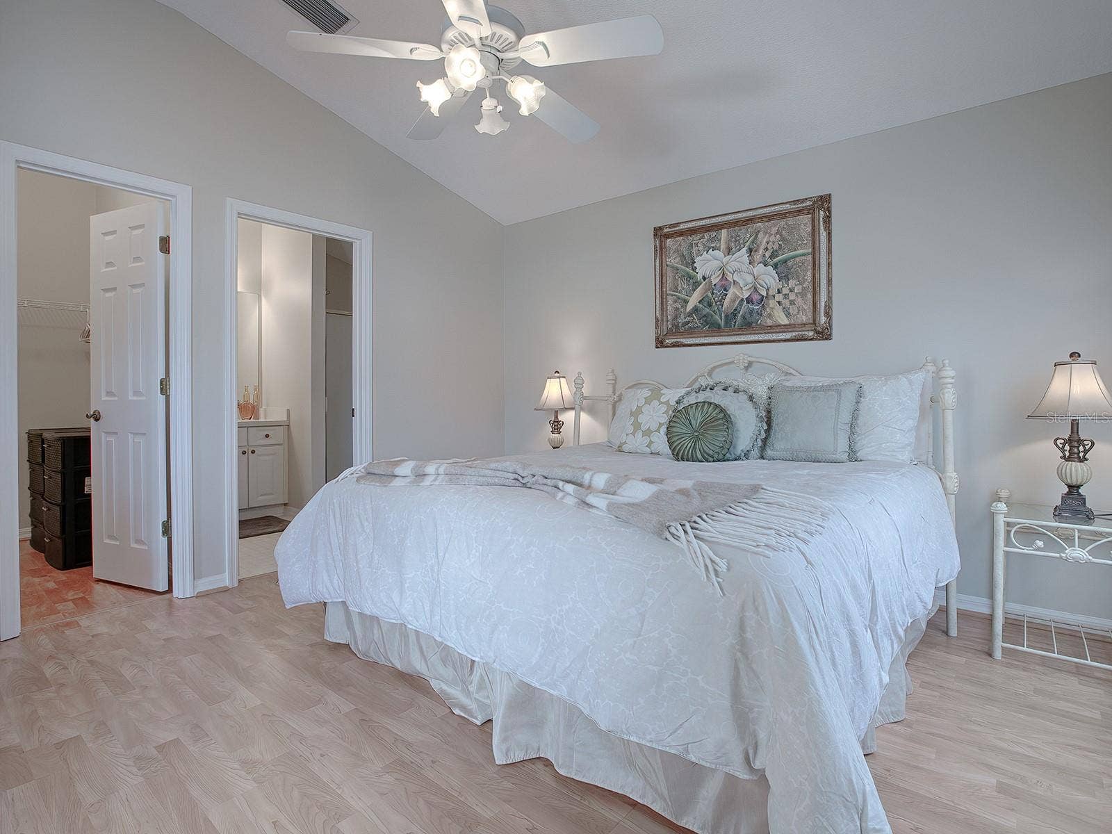 1129 SANTA CRUZ DRIVE, The Villages, FL 32162 1129 SANTA CRUZ DRIVE, The Villages, FL 32162