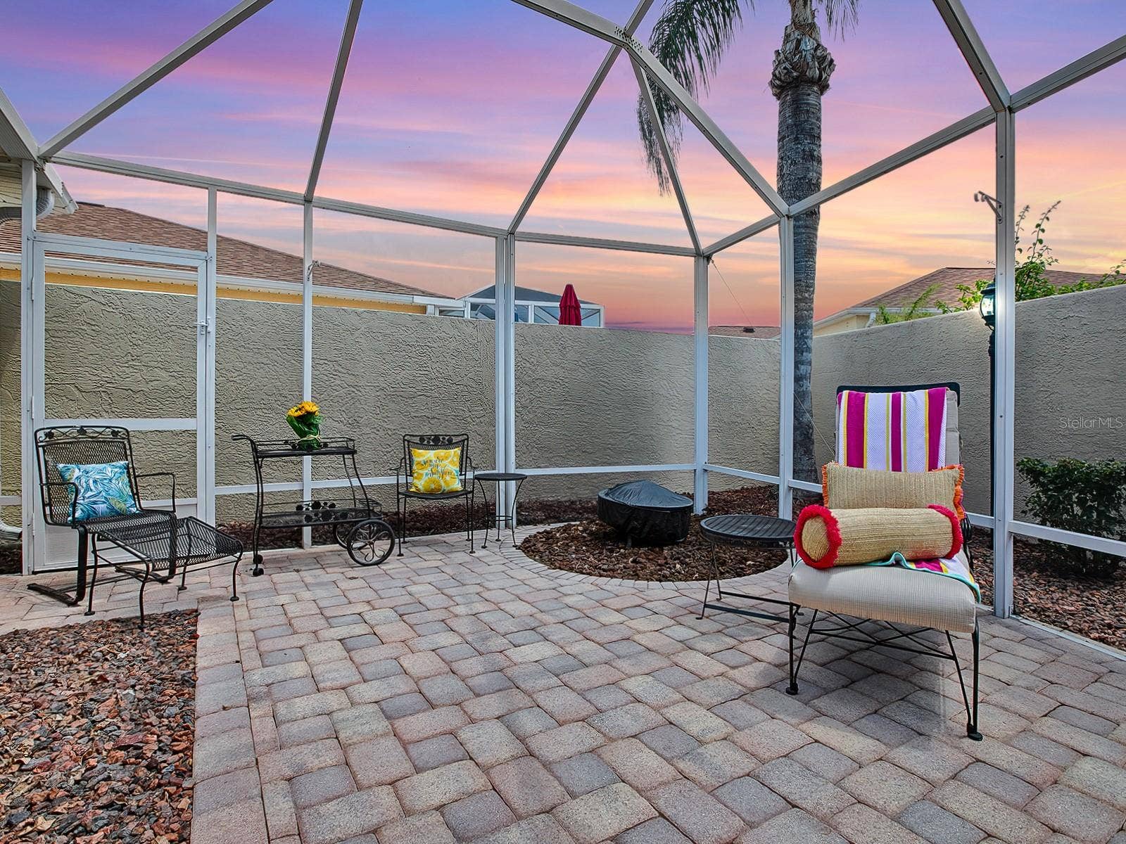 1129 SANTA CRUZ DRIVE, The Villages, FL 32162 1129 SANTA CRUZ DRIVE, The Villages, FL 32162