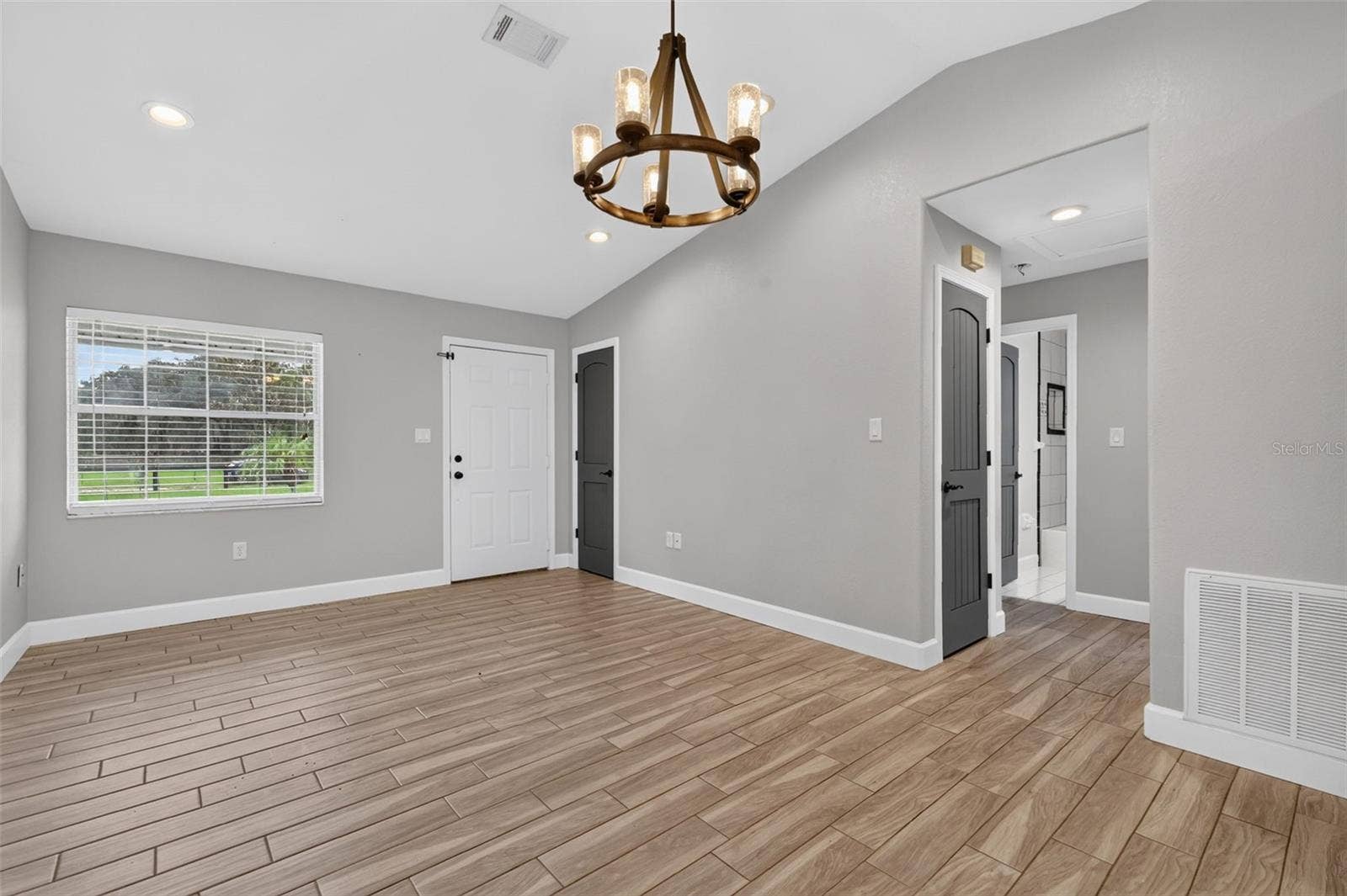 22407 HORIZON VISTAS DRIVE, Eustis, FL 32736 22407 HORIZON VISTAS DRIVE, Eustis, FL 32736