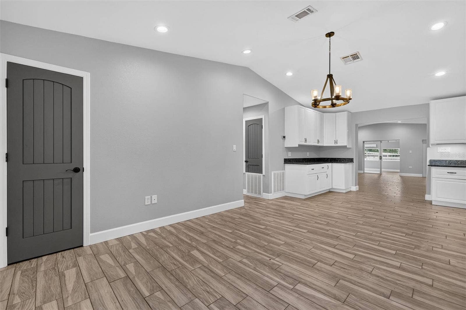 22407 HORIZON VISTAS DRIVE, Eustis, FL 32736 22407 HORIZON VISTAS DRIVE, Eustis, FL 32736