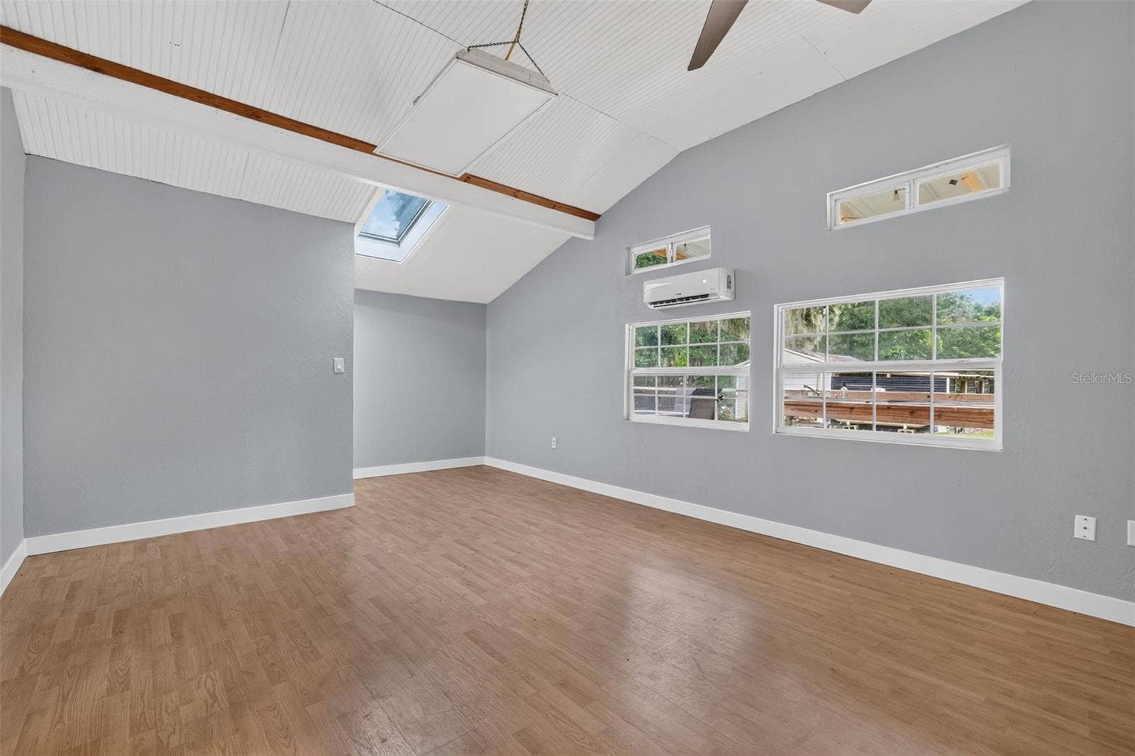 22407 HORIZON VISTAS DRIVE, Eustis, FL 32736 22407 HORIZON VISTAS DRIVE, Eustis, FL 32736