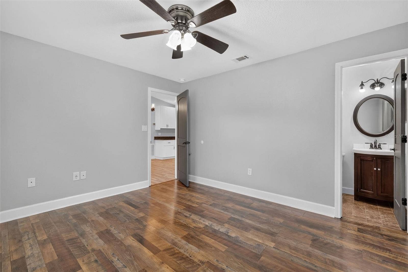 22407 HORIZON VISTAS DRIVE, Eustis, FL 32736 22407 HORIZON VISTAS DRIVE, Eustis, FL 32736