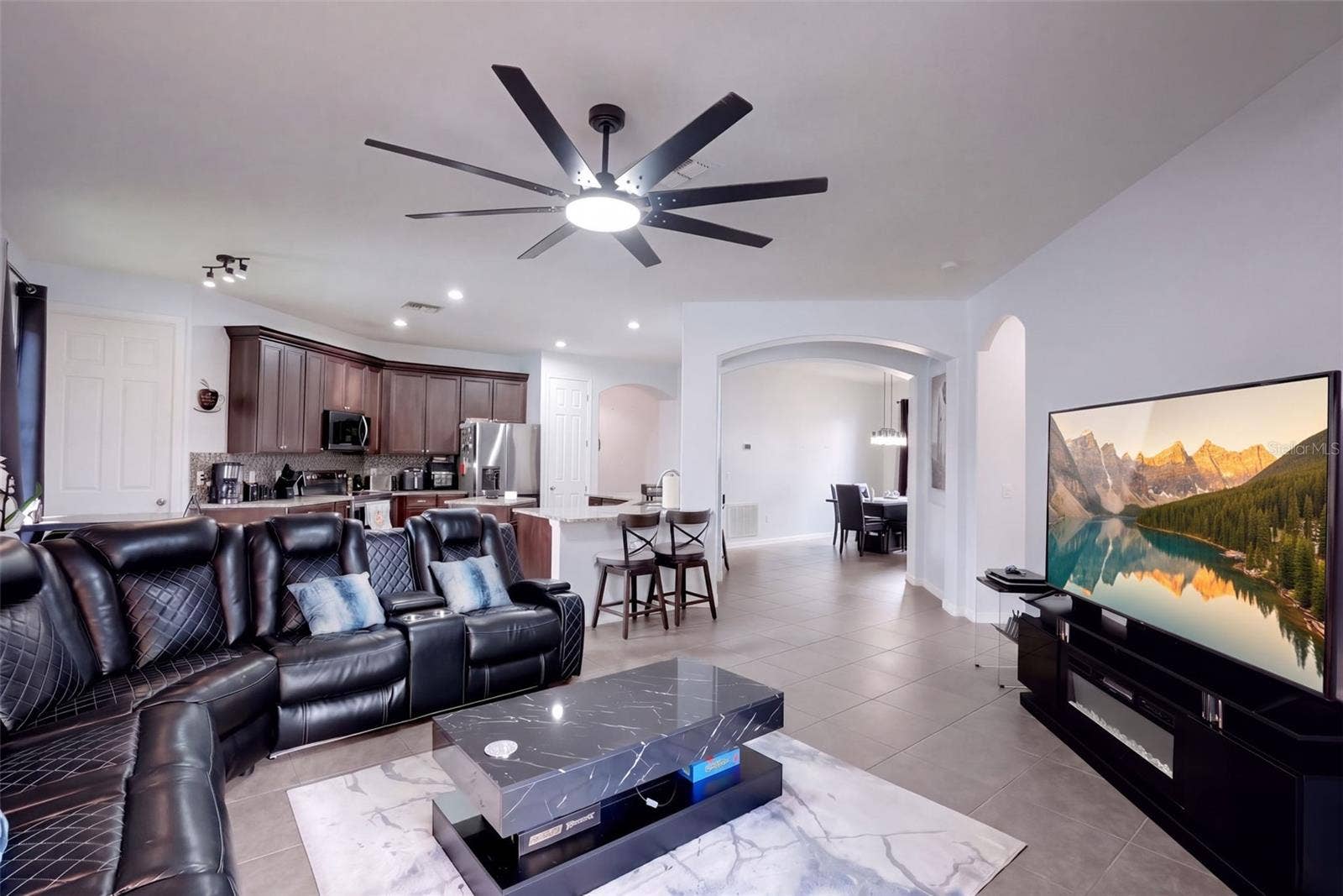 1773 WATERSIDE OAKS DRIVE, Orange City, FL 32763 1773 WATERSIDE OAKS DRIVE, Orange City, FL 32763