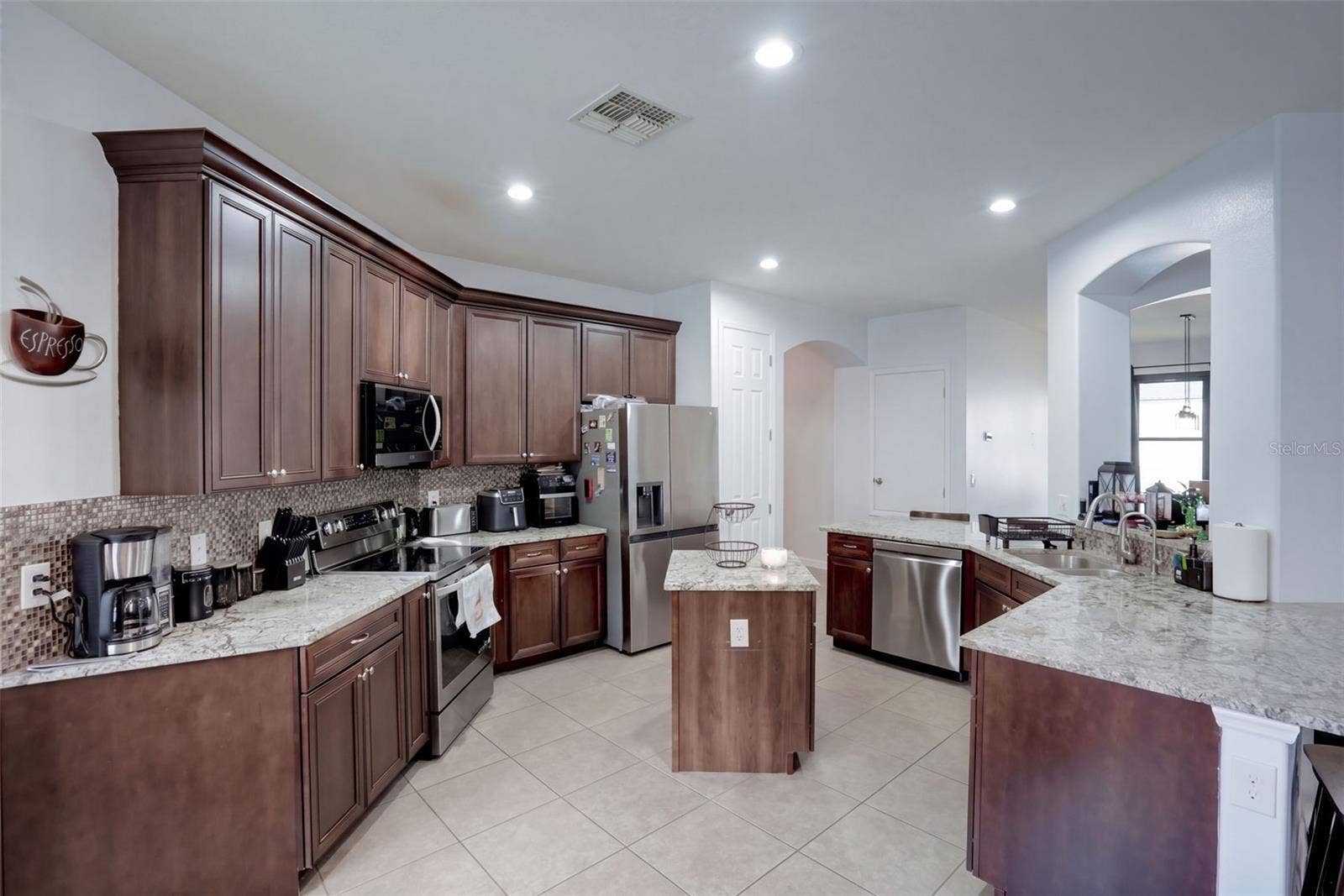 1773 WATERSIDE OAKS DRIVE, Orange City, FL 32763 1773 WATERSIDE OAKS DRIVE, Orange City, FL 32763