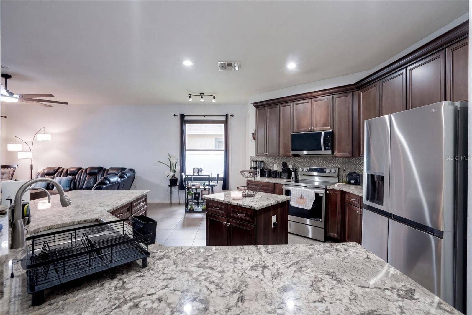 1773 WATERSIDE OAKS DRIVE, Orange City, FL 32763 1773 WATERSIDE OAKS DRIVE, Orange City, FL 32763