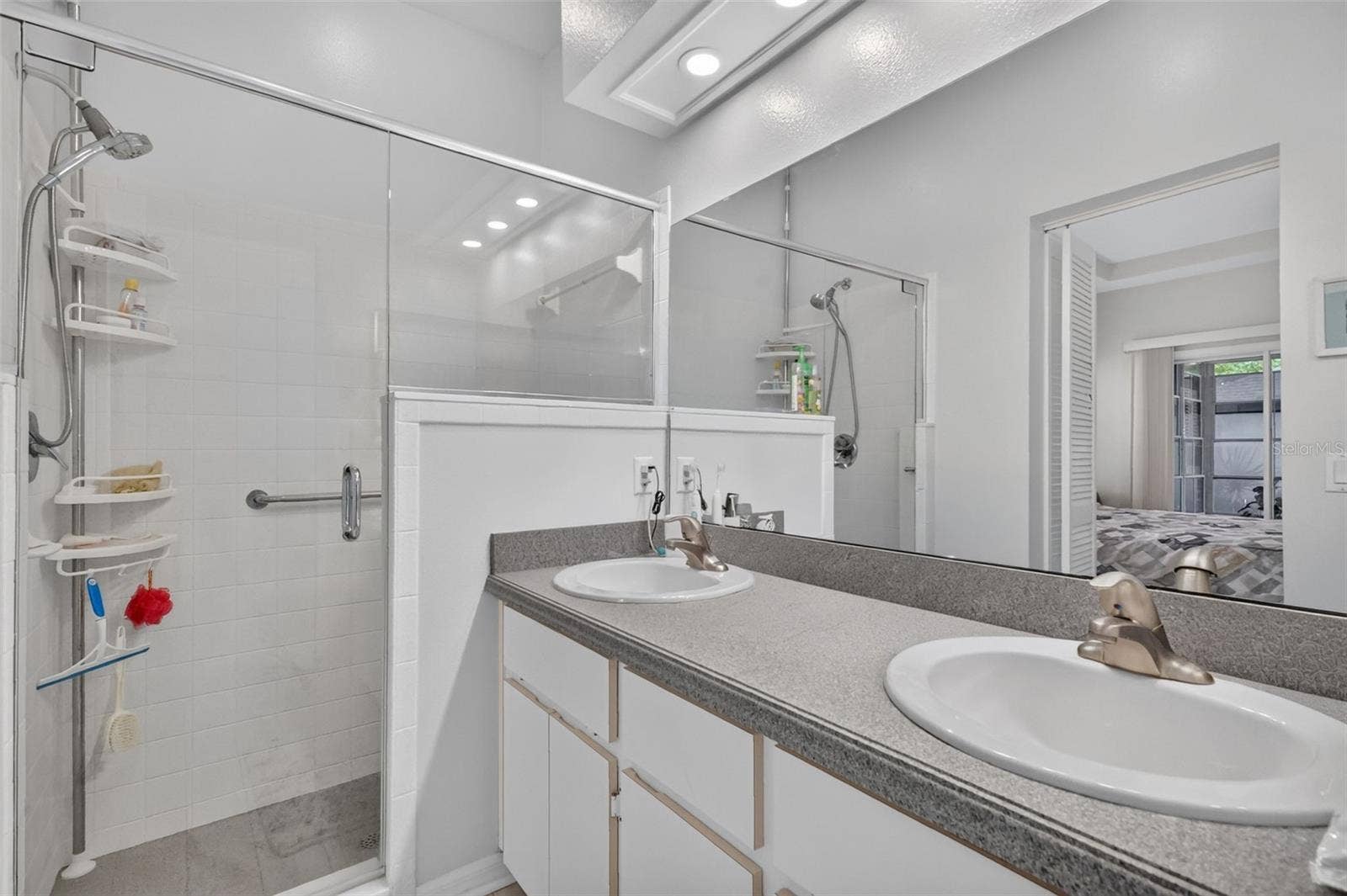 6523 WILANDER STREET, Leesburg, FL 34748 6523 WILANDER STREET, Leesburg, FL 34748