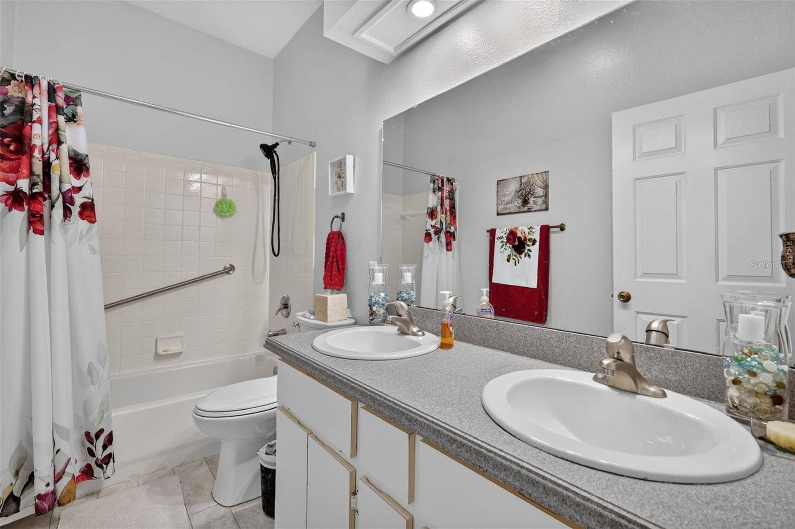 6523 WILANDER STREET, Leesburg, FL 34748 6523 WILANDER STREET, Leesburg, FL 34748