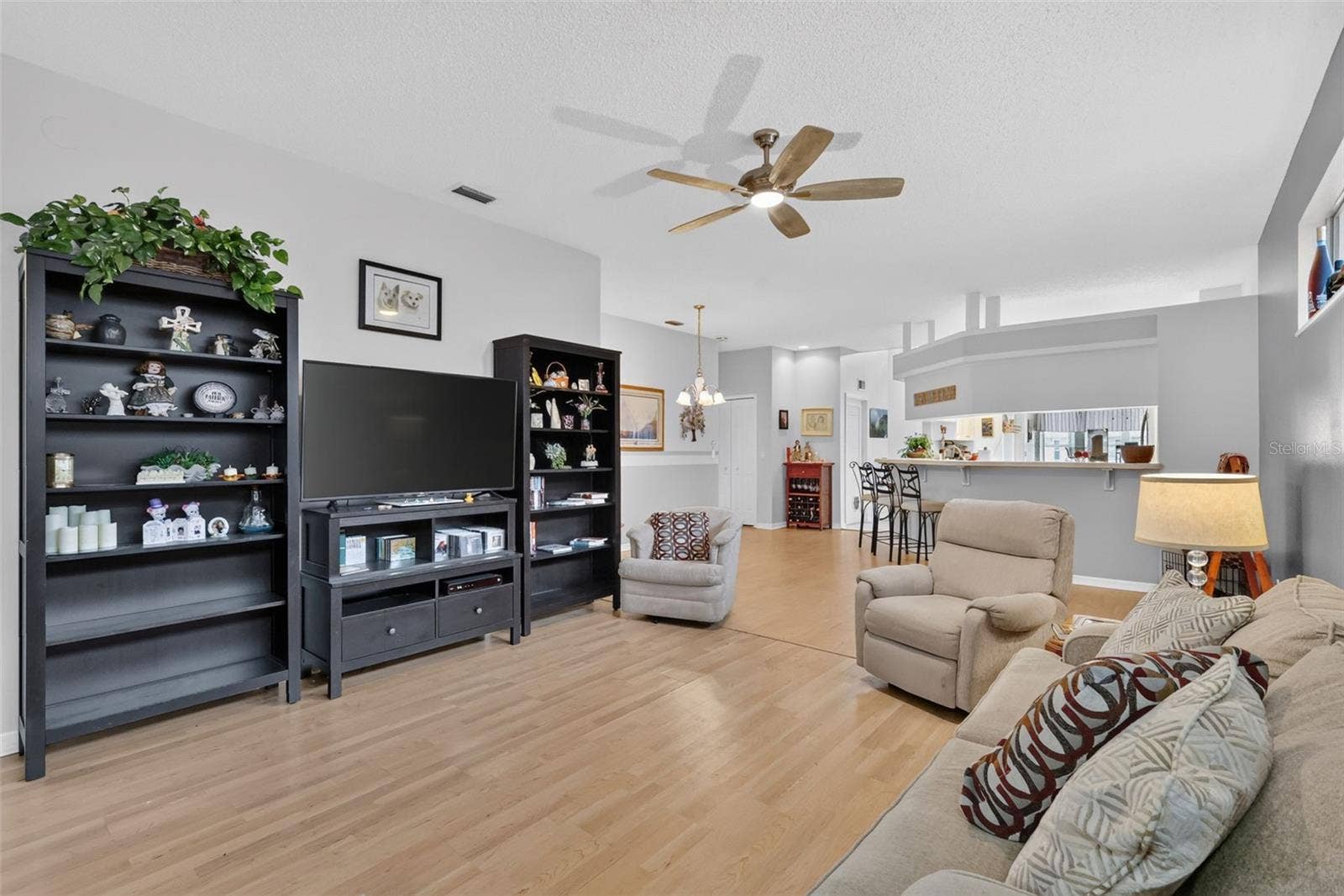 6523 WILANDER STREET, Leesburg, FL 34748 6523 WILANDER STREET, Leesburg, FL 34748