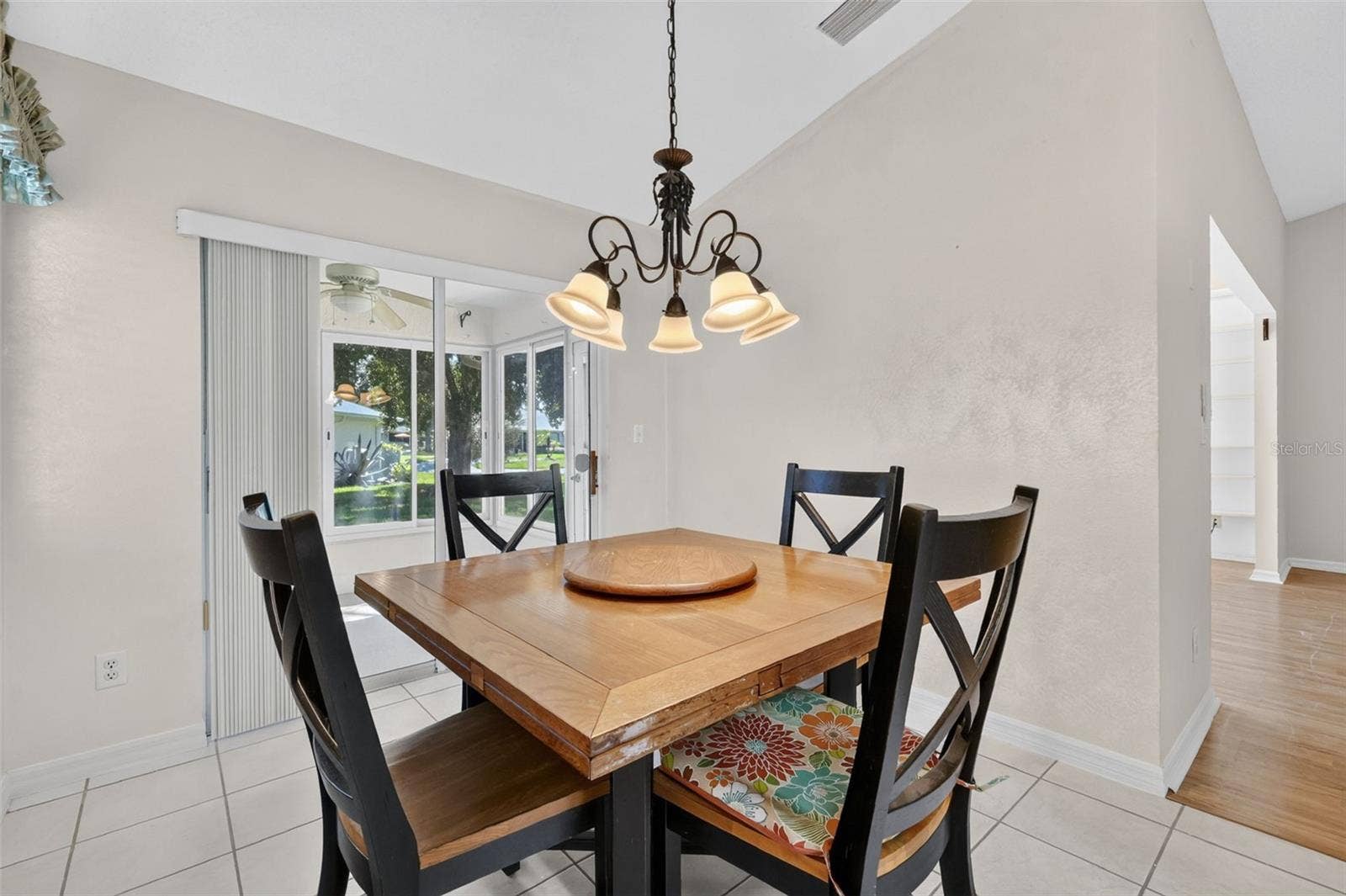 6355 BERKSHIRE PASS, Leesburg, FL 34748 6355 BERKSHIRE PASS, Leesburg, FL 34748