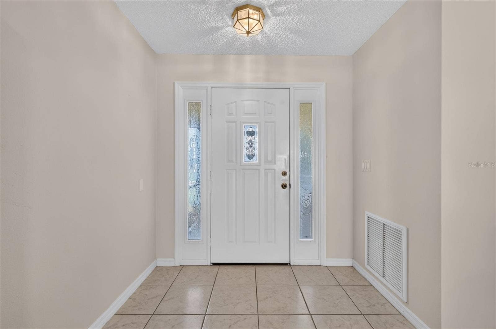 6355 BERKSHIRE PASS, Leesburg, FL 34748 6355 BERKSHIRE PASS, Leesburg, FL 34748