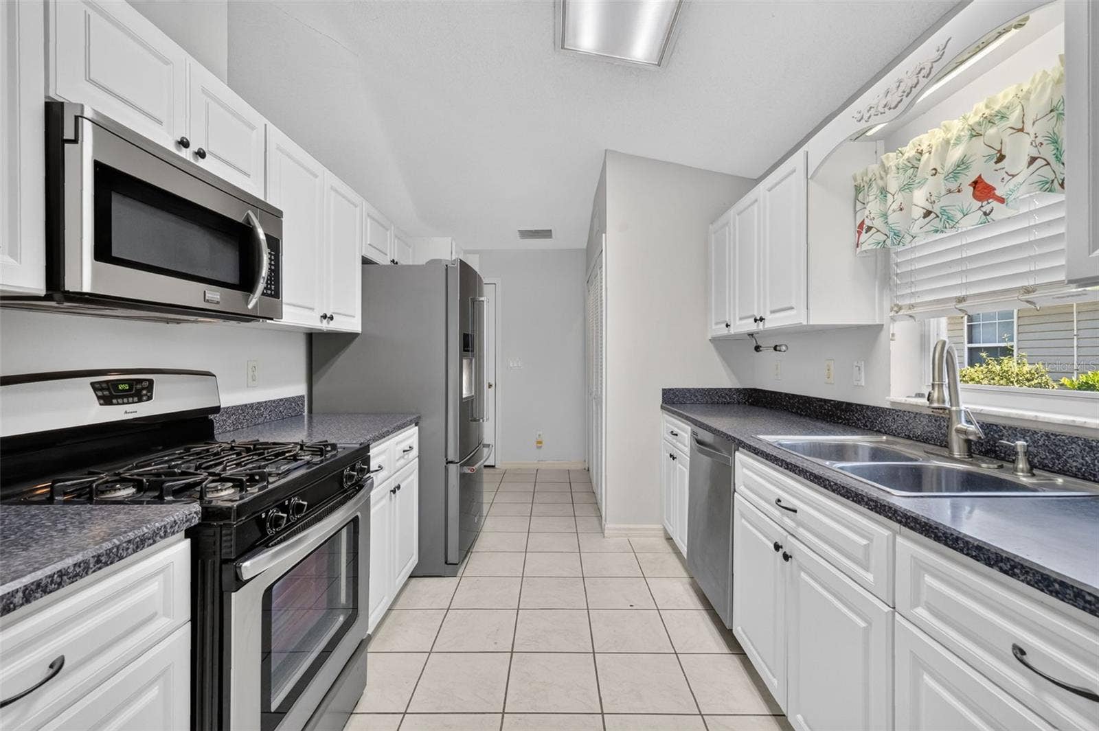 6355 BERKSHIRE PASS, Leesburg, FL 34748 6355 BERKSHIRE PASS, Leesburg, FL 34748