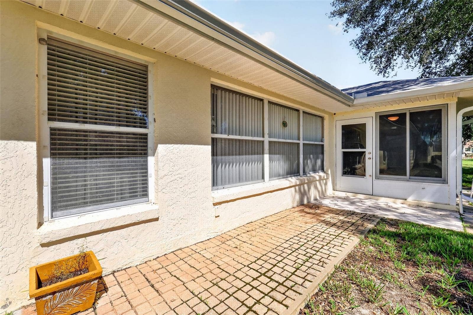 6355 BERKSHIRE PASS, Leesburg, FL 34748 6355 BERKSHIRE PASS, Leesburg, FL 34748