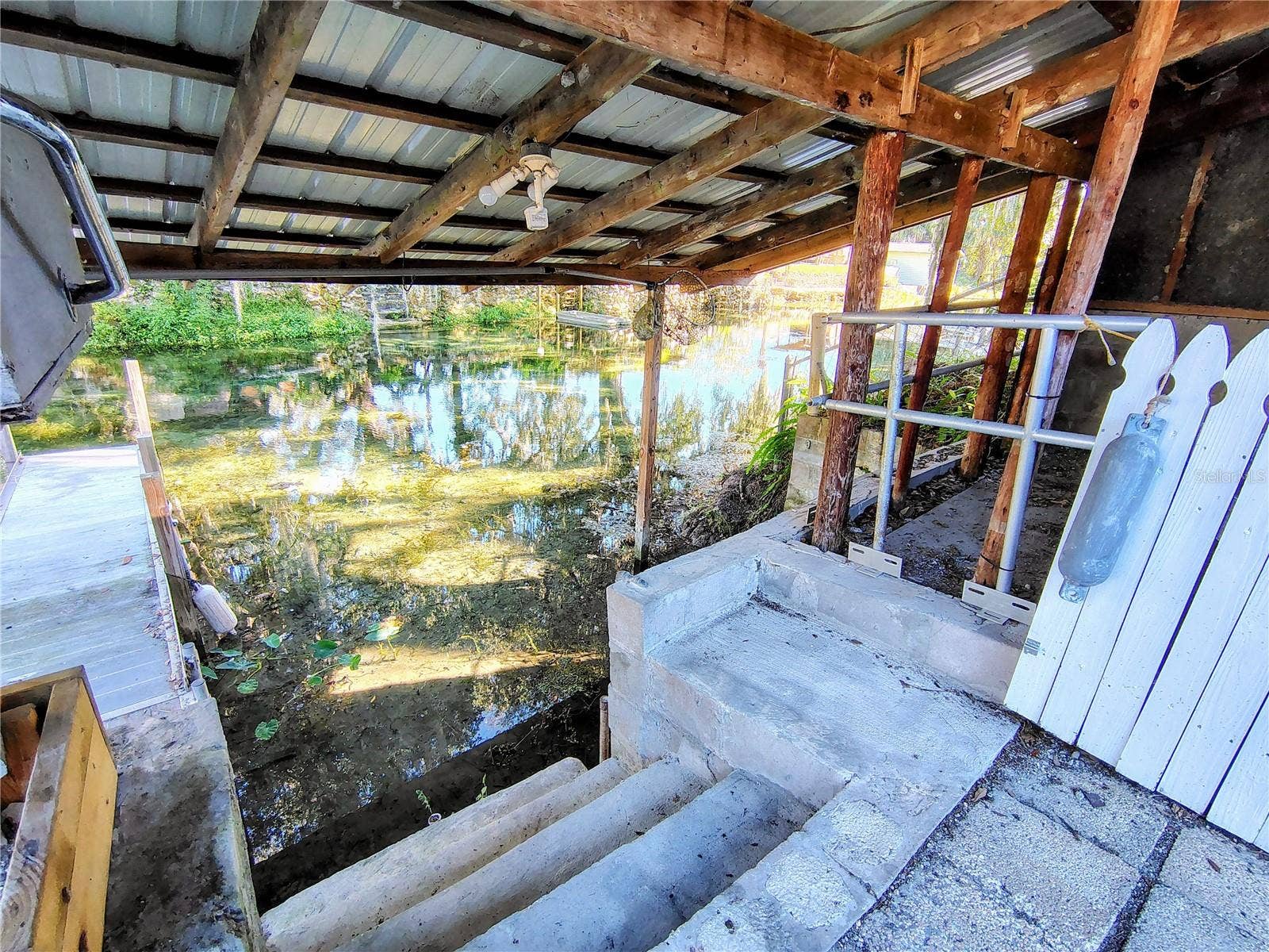 766 CR 485A, Lake Panasoffkee, FL 33538 766 CR 485A, Lake Panasoffkee, FL 33538