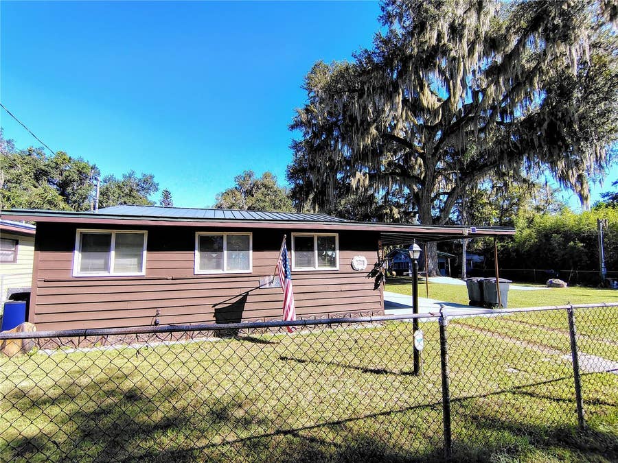 Property photo for 766 CR 485A, Lake Panasoffkee, FL