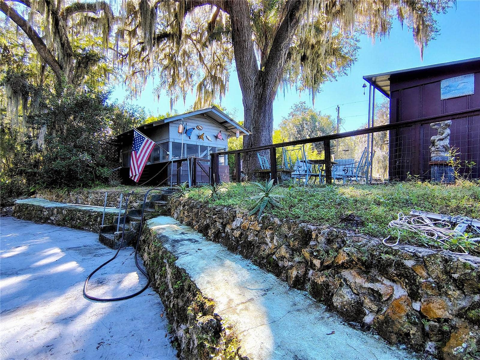 766 CR 485A, Lake Panasoffkee, FL 33538 766 CR 485A, Lake Panasoffkee, FL 33538