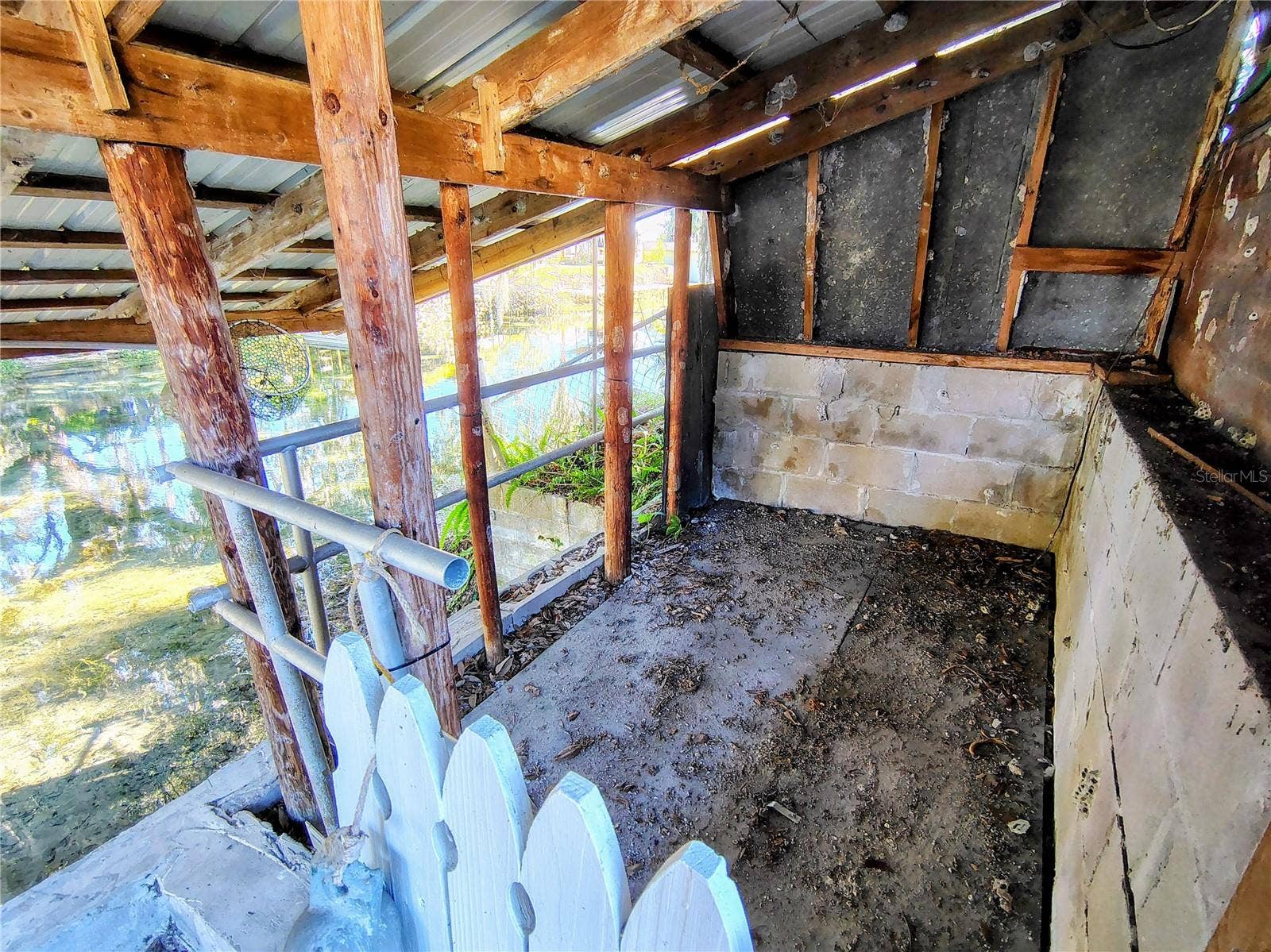 766 CR 485A, Lake Panasoffkee, FL 33538 766 CR 485A, Lake Panasoffkee, FL 33538