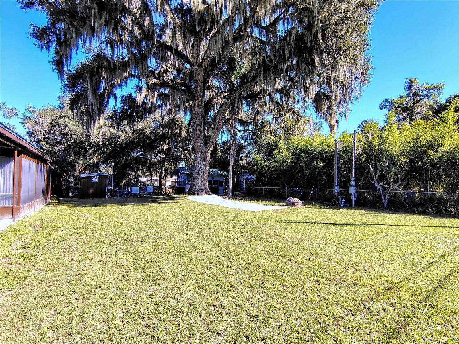 766 CR 485A, Lake Panasoffkee, FL 33538 766 CR 485A, Lake Panasoffkee, FL 33538