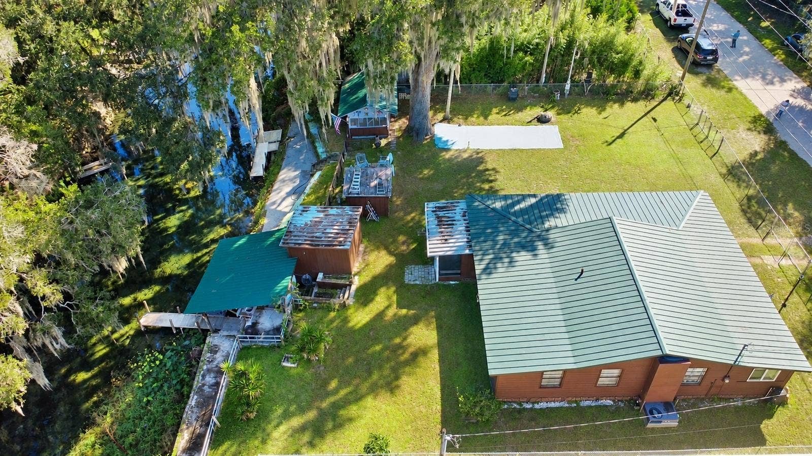 766 CR 485A, Lake Panasoffkee, FL 33538 766 CR 485A, Lake Panasoffkee, FL 33538
