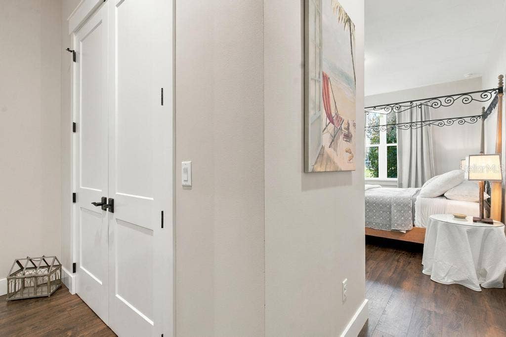 Bedroom suite 2 storage