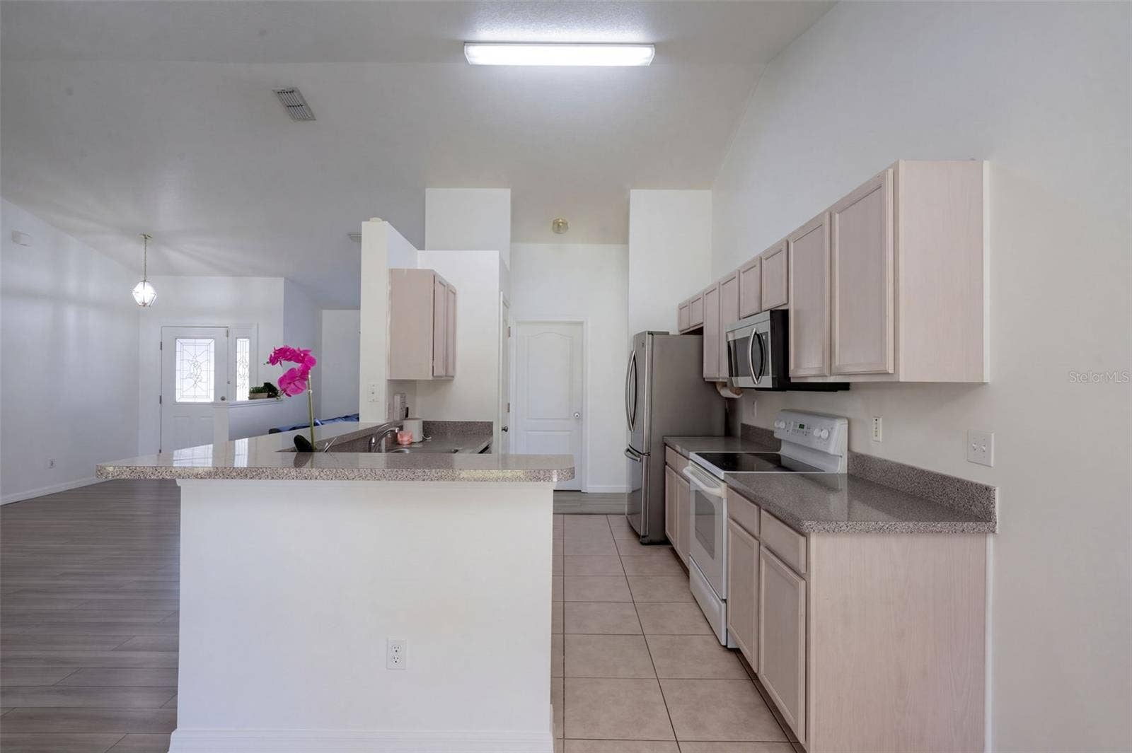 11413 PATRICO LOOP, Clermont, FL 34711 Kitchen
