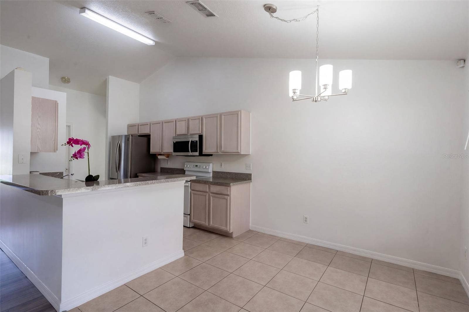11413 PATRICO LOOP, Clermont, FL 34711 Kitchen & Dining