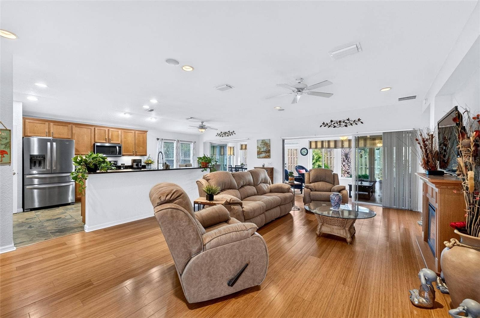 13136 SE 86TH CIRCLE, Summerfield, FL 34491 Great Room