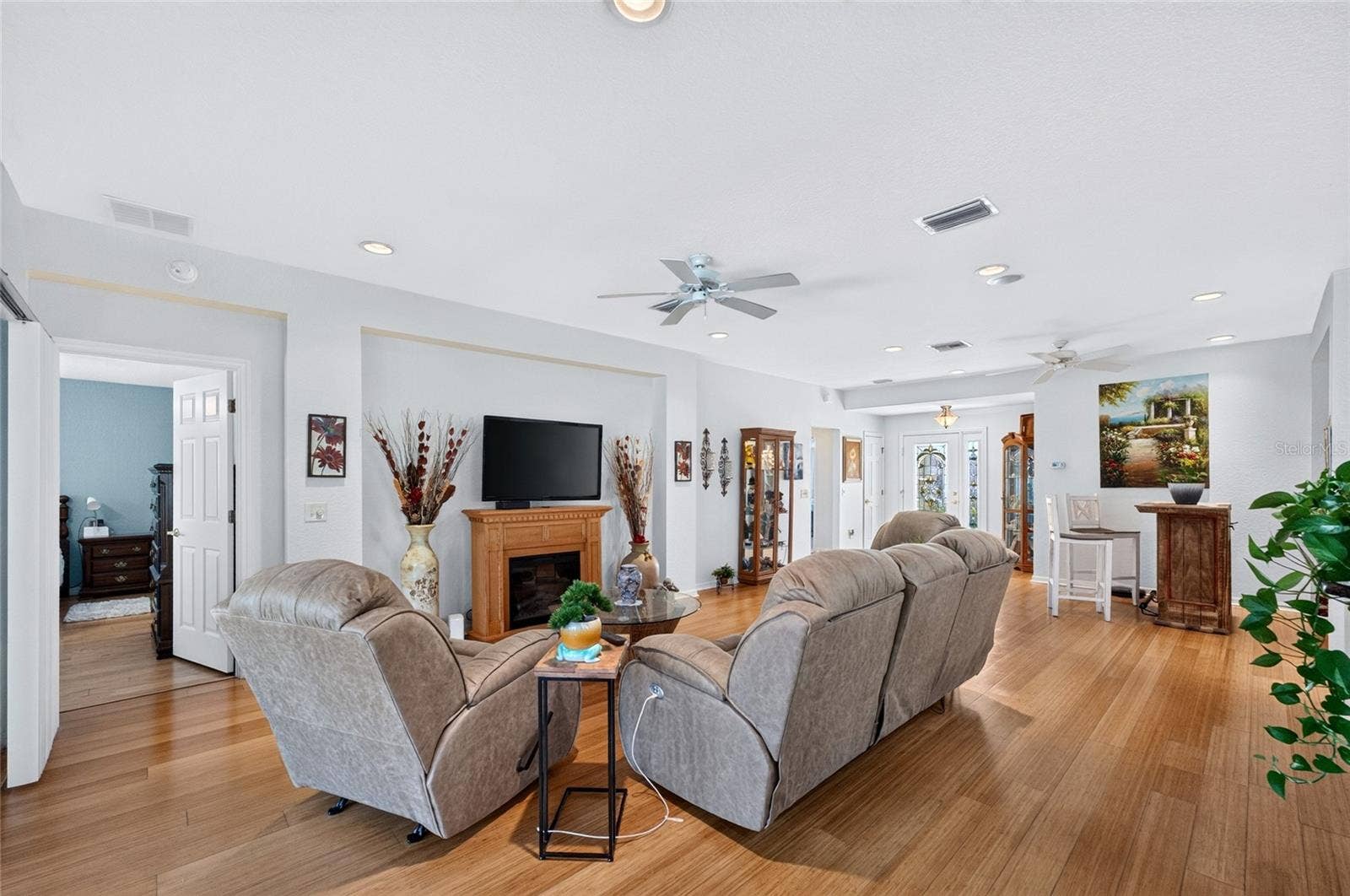 13136 SE 86TH CIRCLE, Summerfield, FL 34491 Great Room