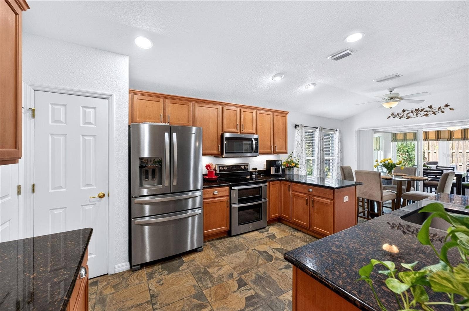 13136 SE 86TH CIRCLE, Summerfield, FL 34491 Kitchen