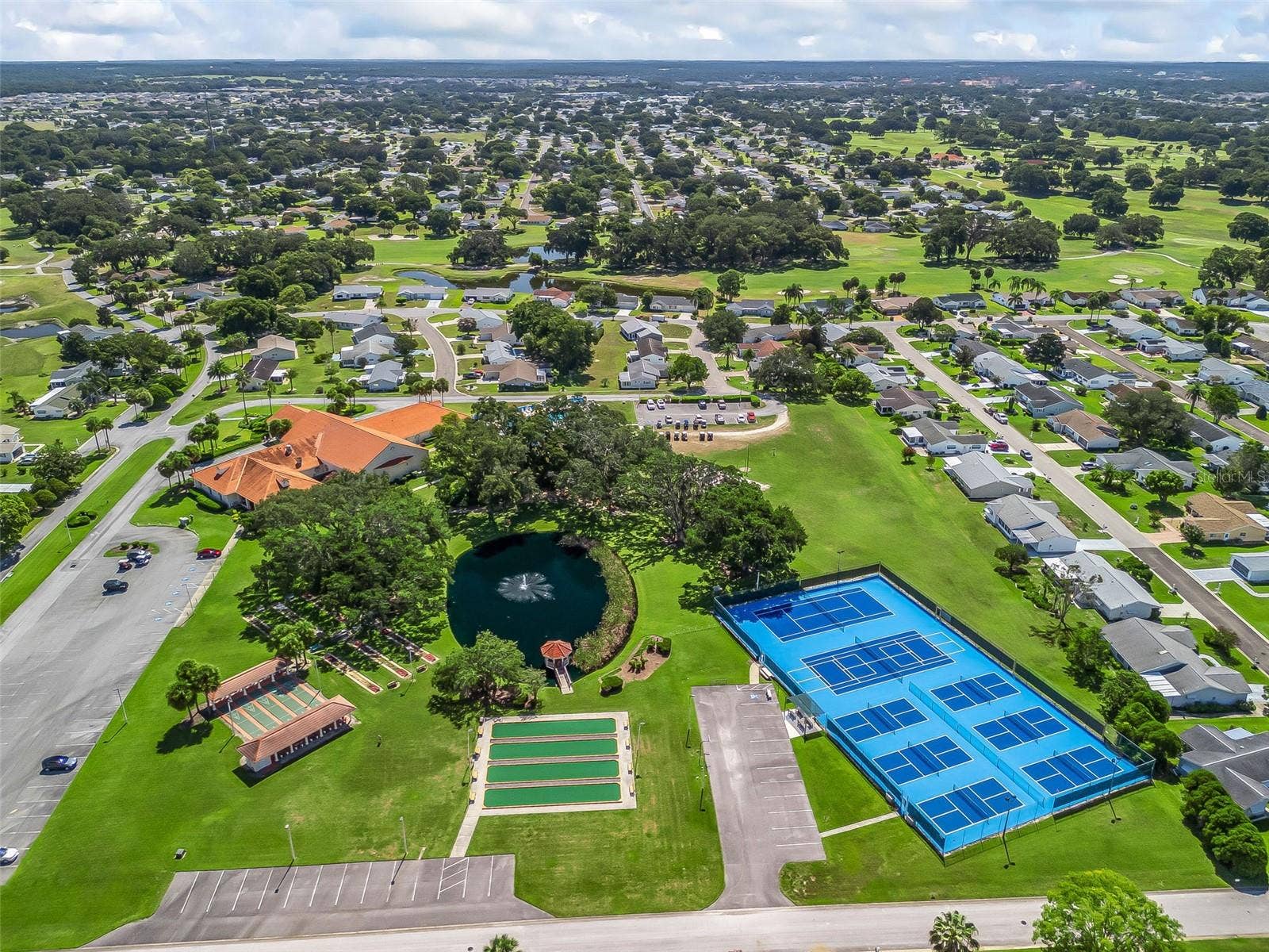17909 SE 99TH AVENUE, Summerfield, FL 34491 17909 SE 99TH AVENUE, Summerfield, FL 34491