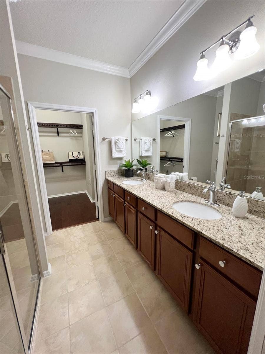 30348 LIPIZZAN TERRACE, Mount Dora, FL 32757 Primary Bath