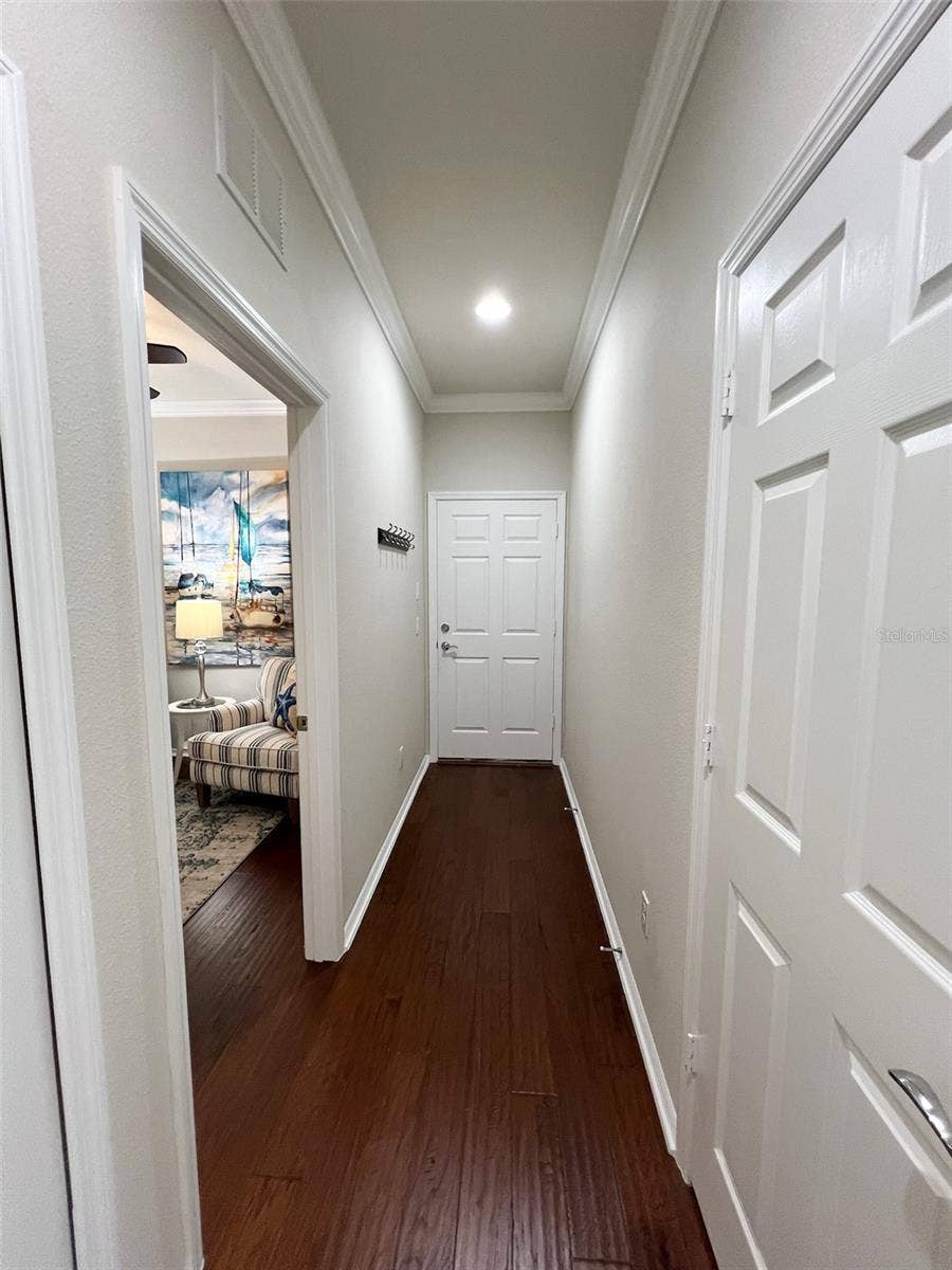 30348 LIPIZZAN TERRACE, Mount Dora, FL 32757 Hallway