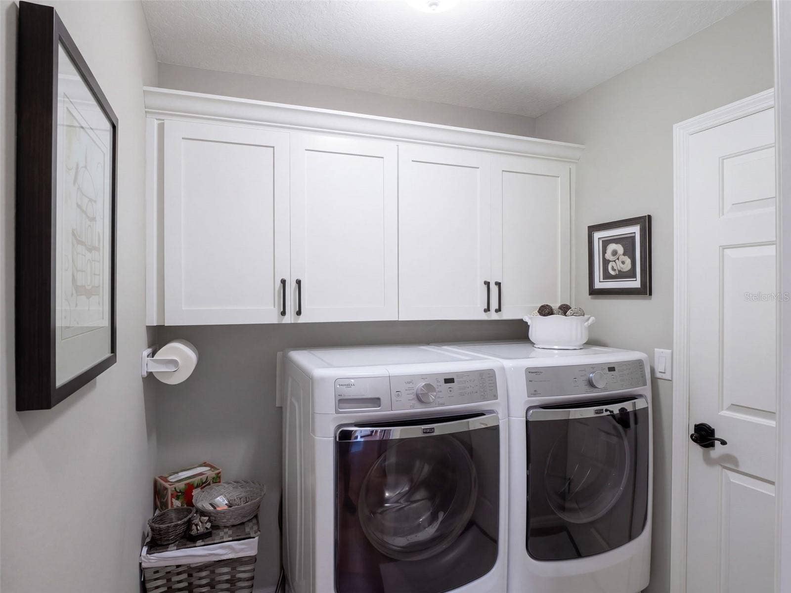 21411 ROYAL TROON DRIVE, Leesburg, FL 34748 Inside laundry room with access to the garage