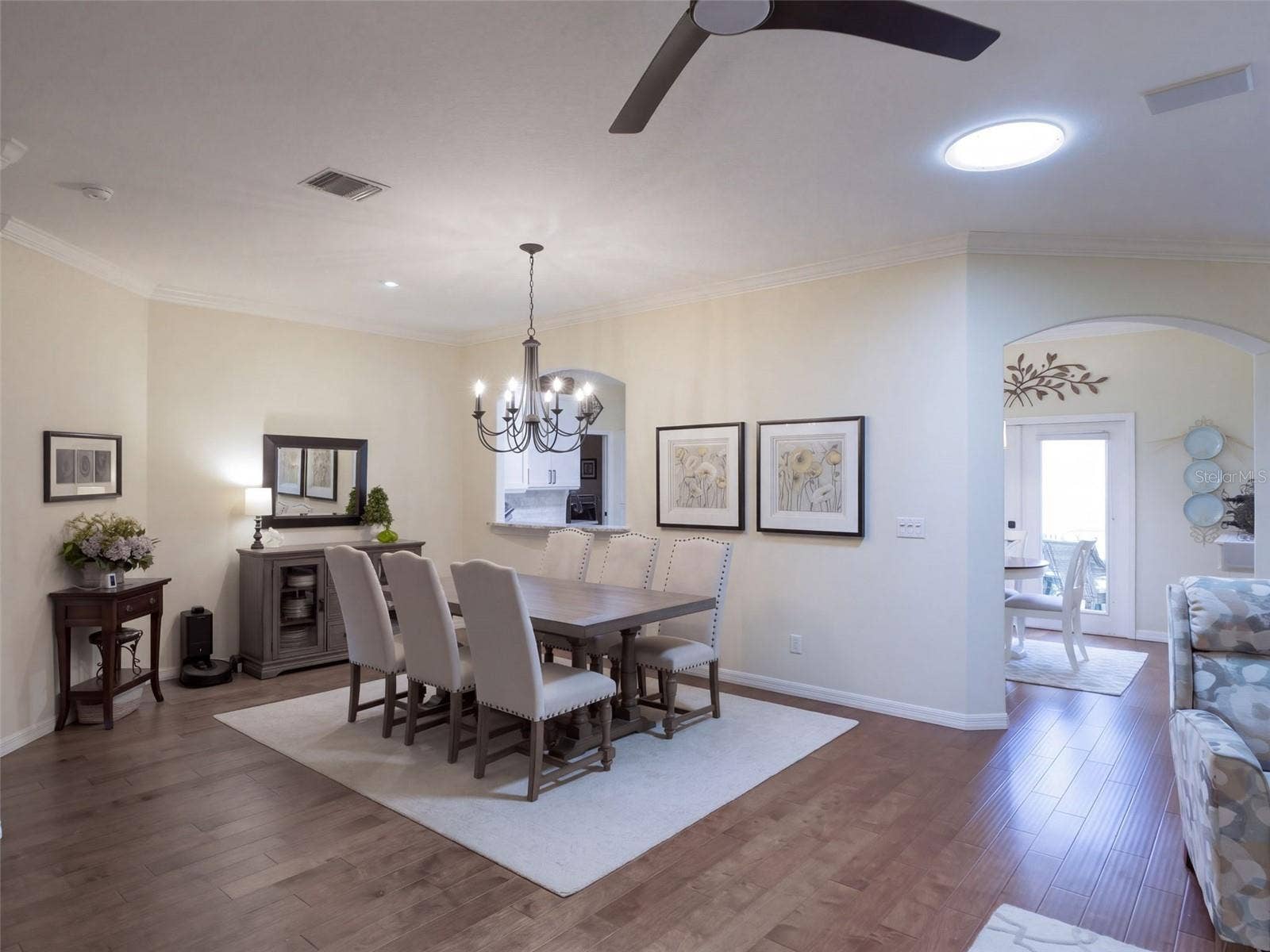 21411 ROYAL TROON DRIVE, Leesburg, FL 34748 Gorgeous lighting and floors throughout!