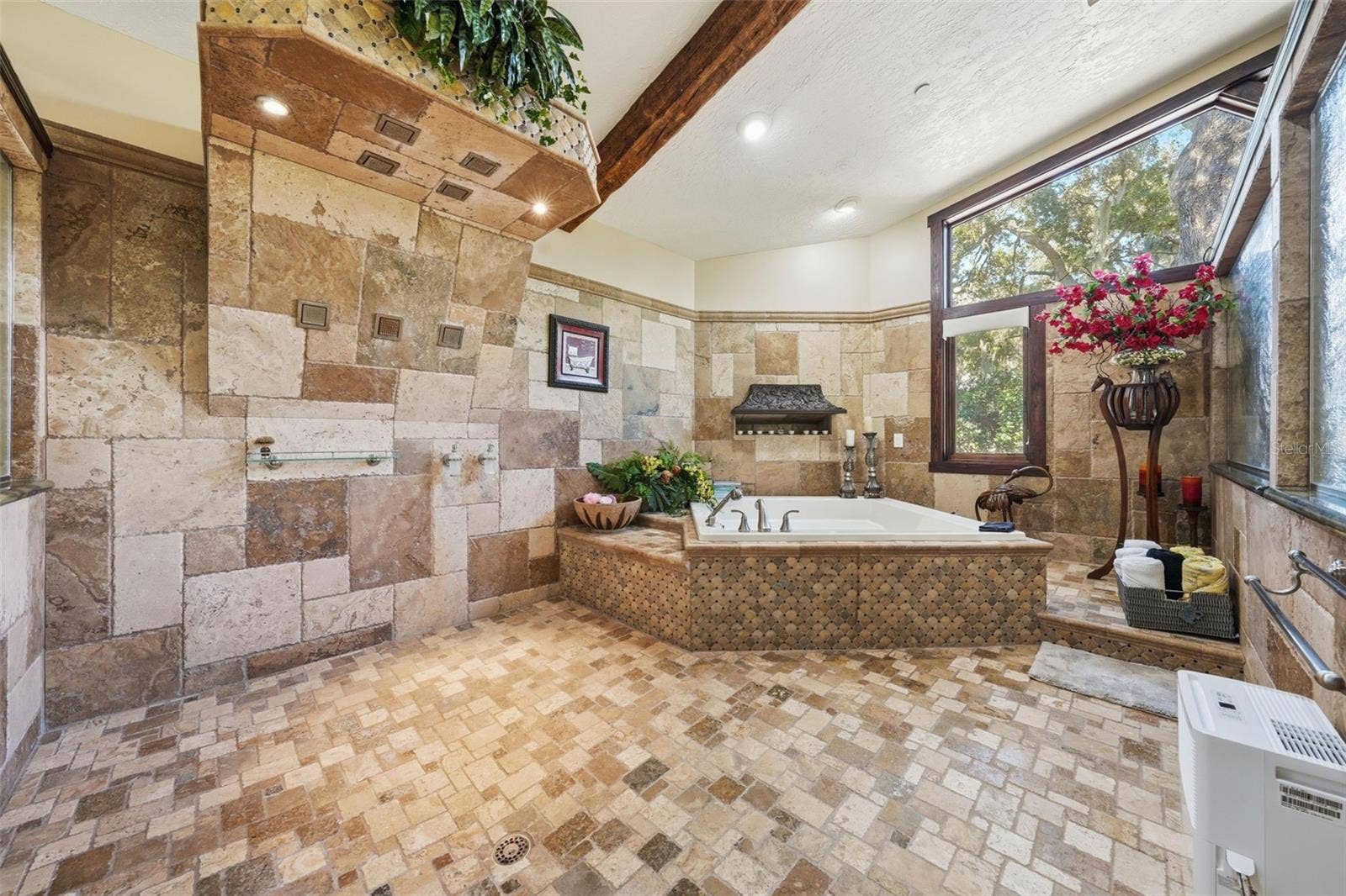 15211 VINOLA PLACE, Montverde, FL 34756 primary bath