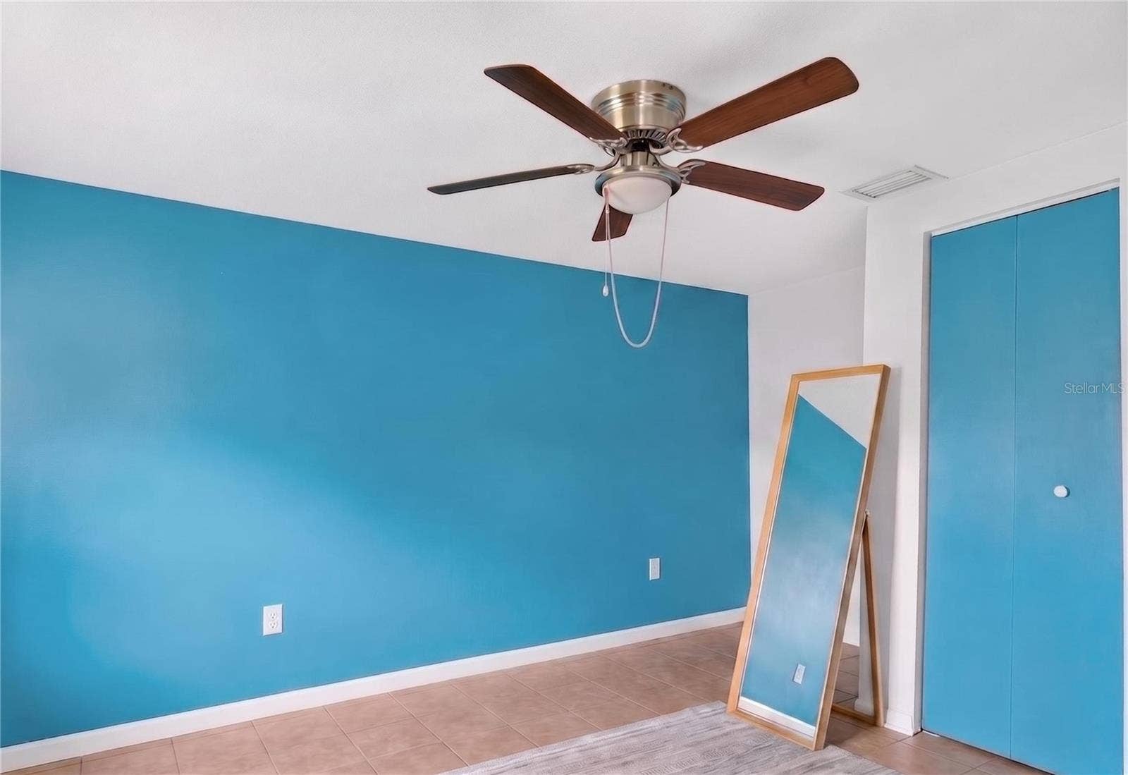 5275 MOUNT PLYMOUTH RD, Apopka, FL 32712 Primary Bedroom