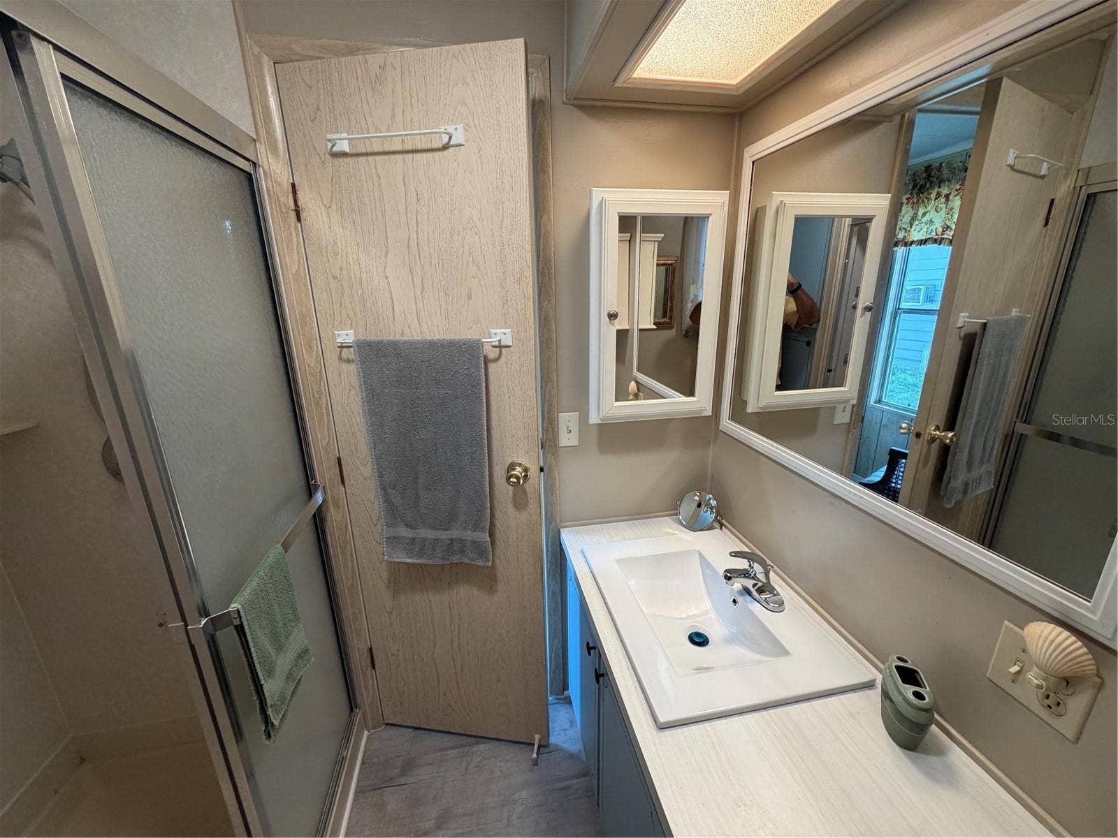 38 N BOBWHITE ROAD, Wildwood, FL 34785 Mstr Bathroom 1