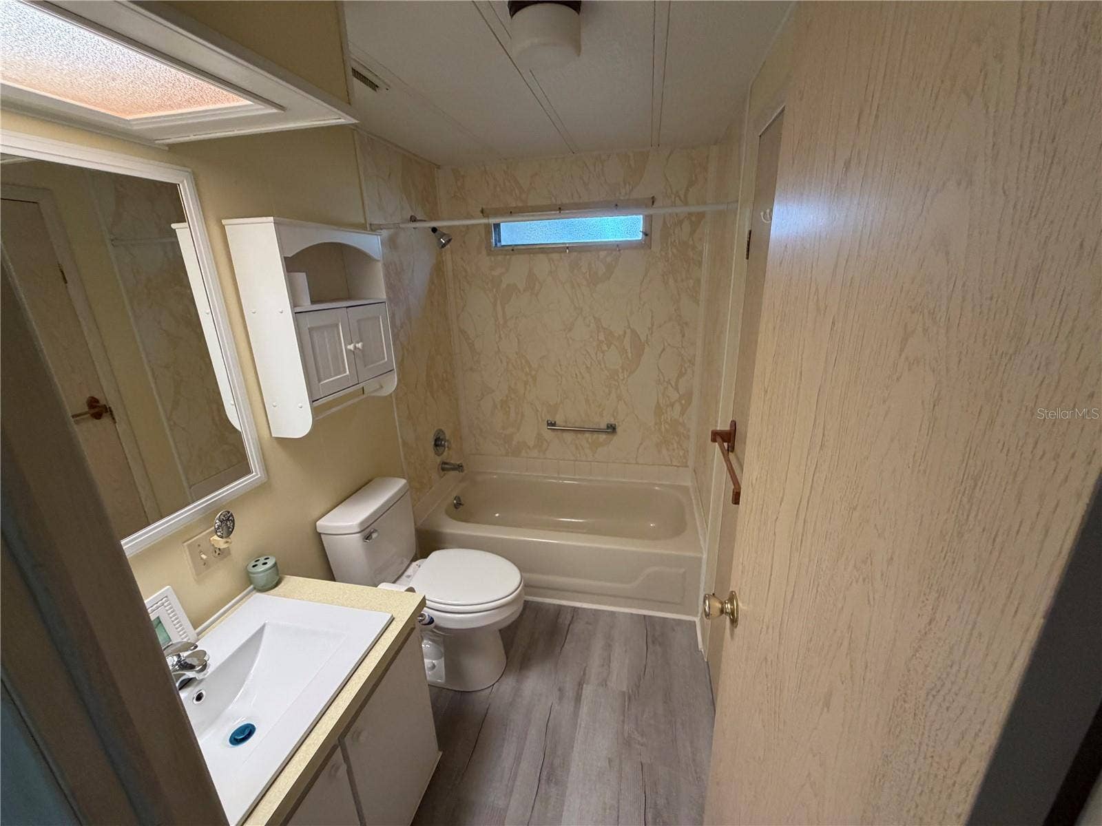 38 N BOBWHITE ROAD, Wildwood, FL 34785 2ND Bathroom 3