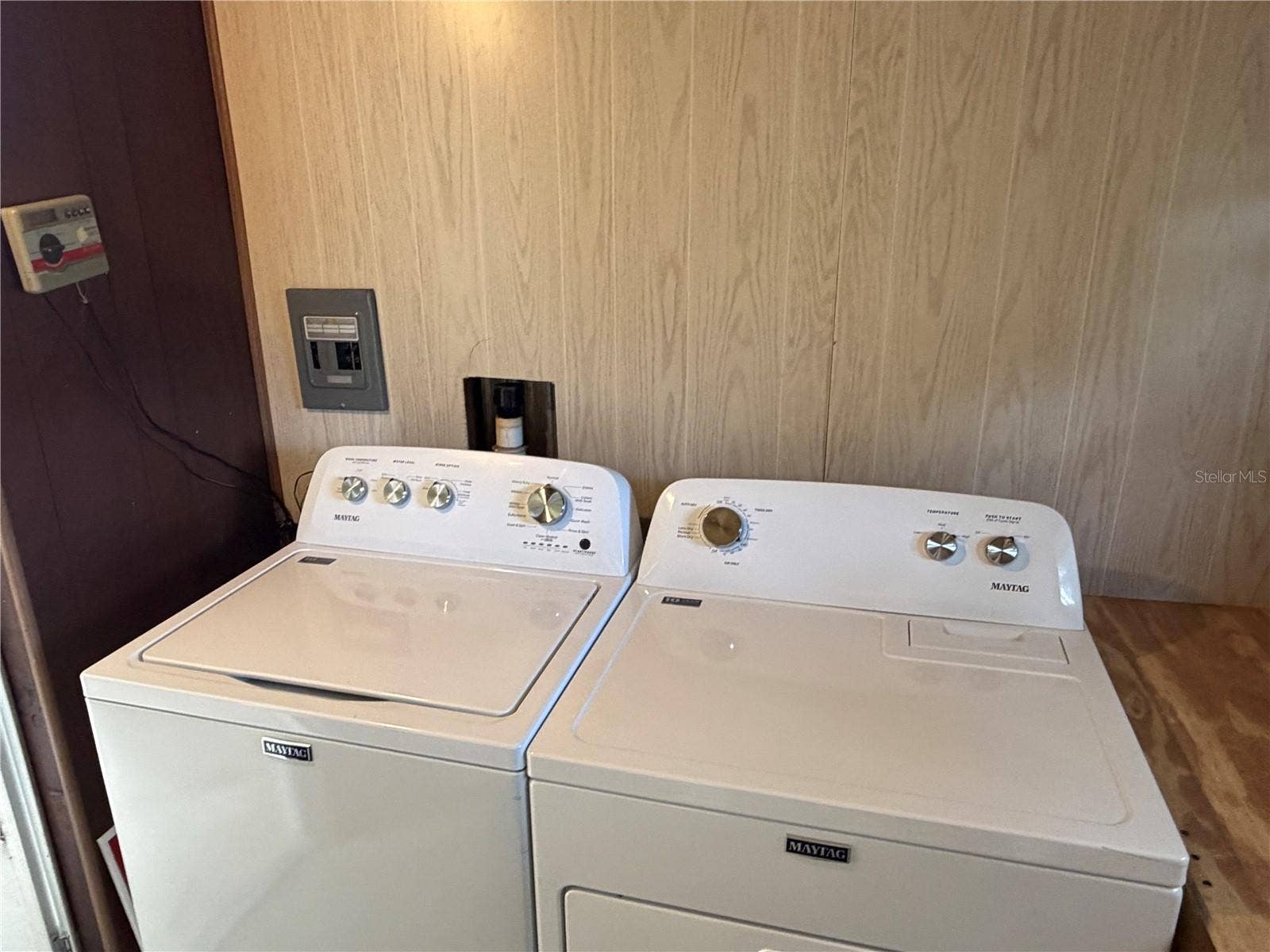 38 N BOBWHITE ROAD, Wildwood, FL 34785 Laundry Area 3