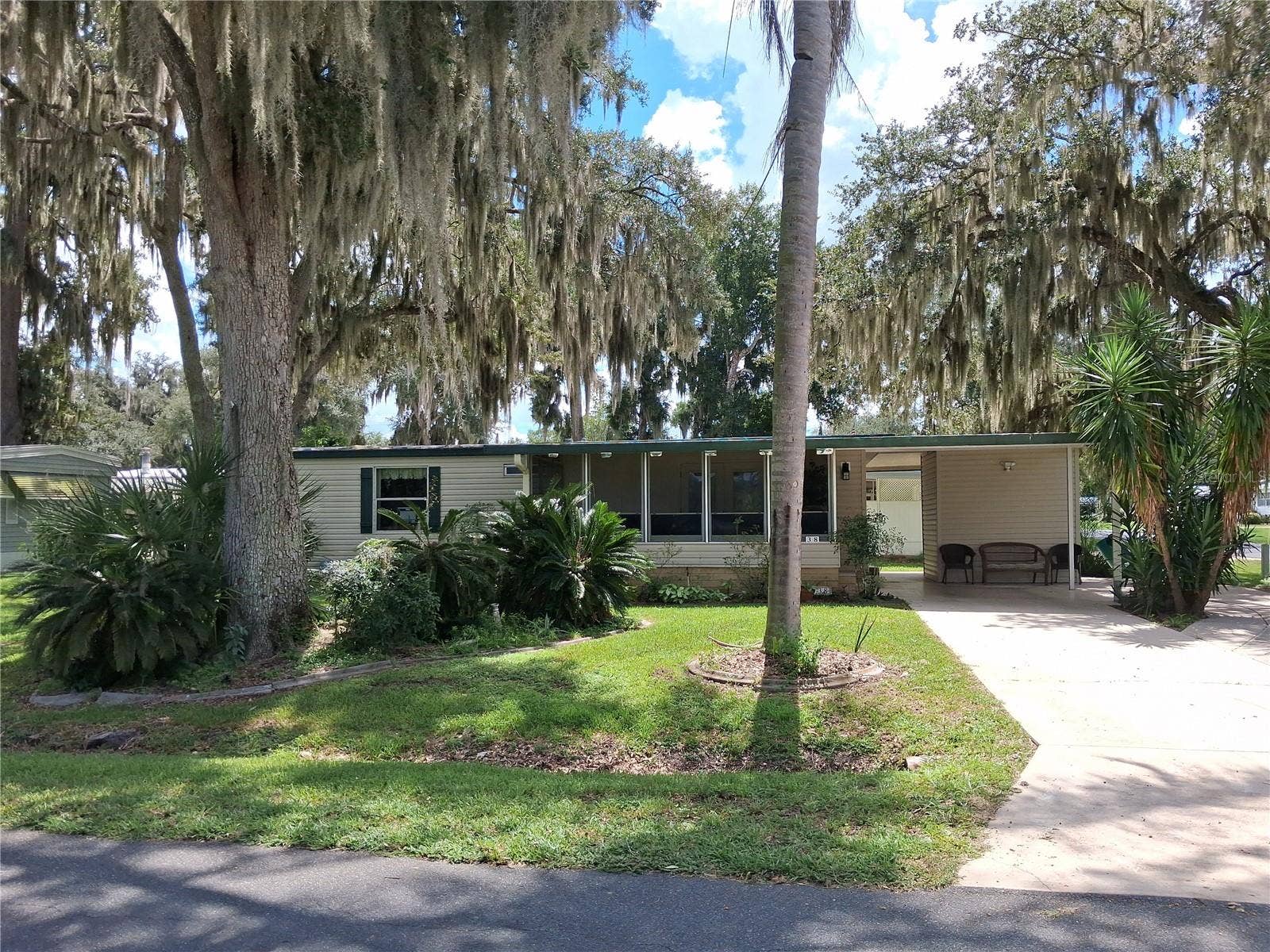 38 N BOBWHITE ROAD, Wildwood, FL 34785 38 N BOBWHITE ROAD, Wildwood, FL 34785