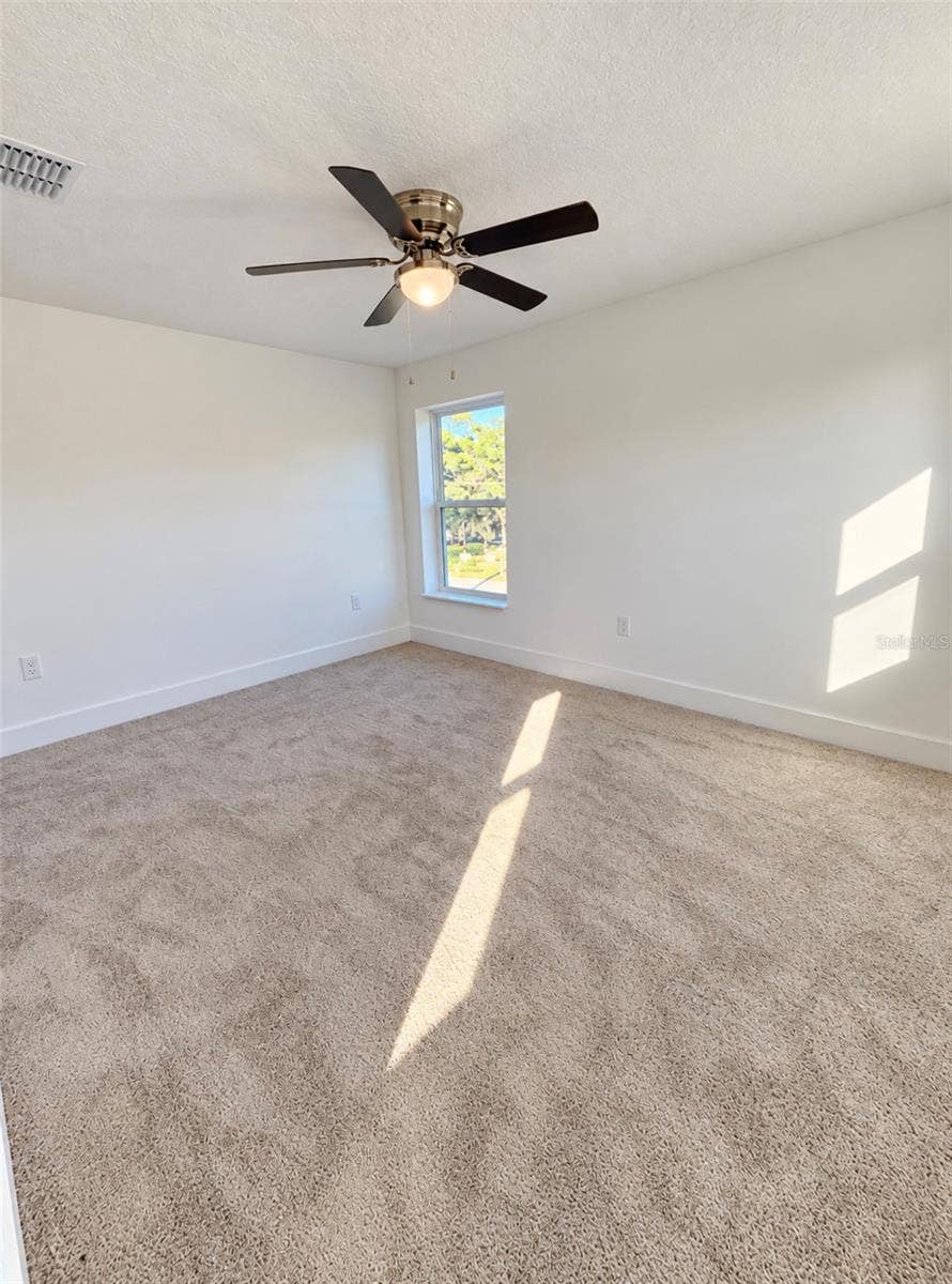 1336 DEAN AVE, Eustis, FL 32726