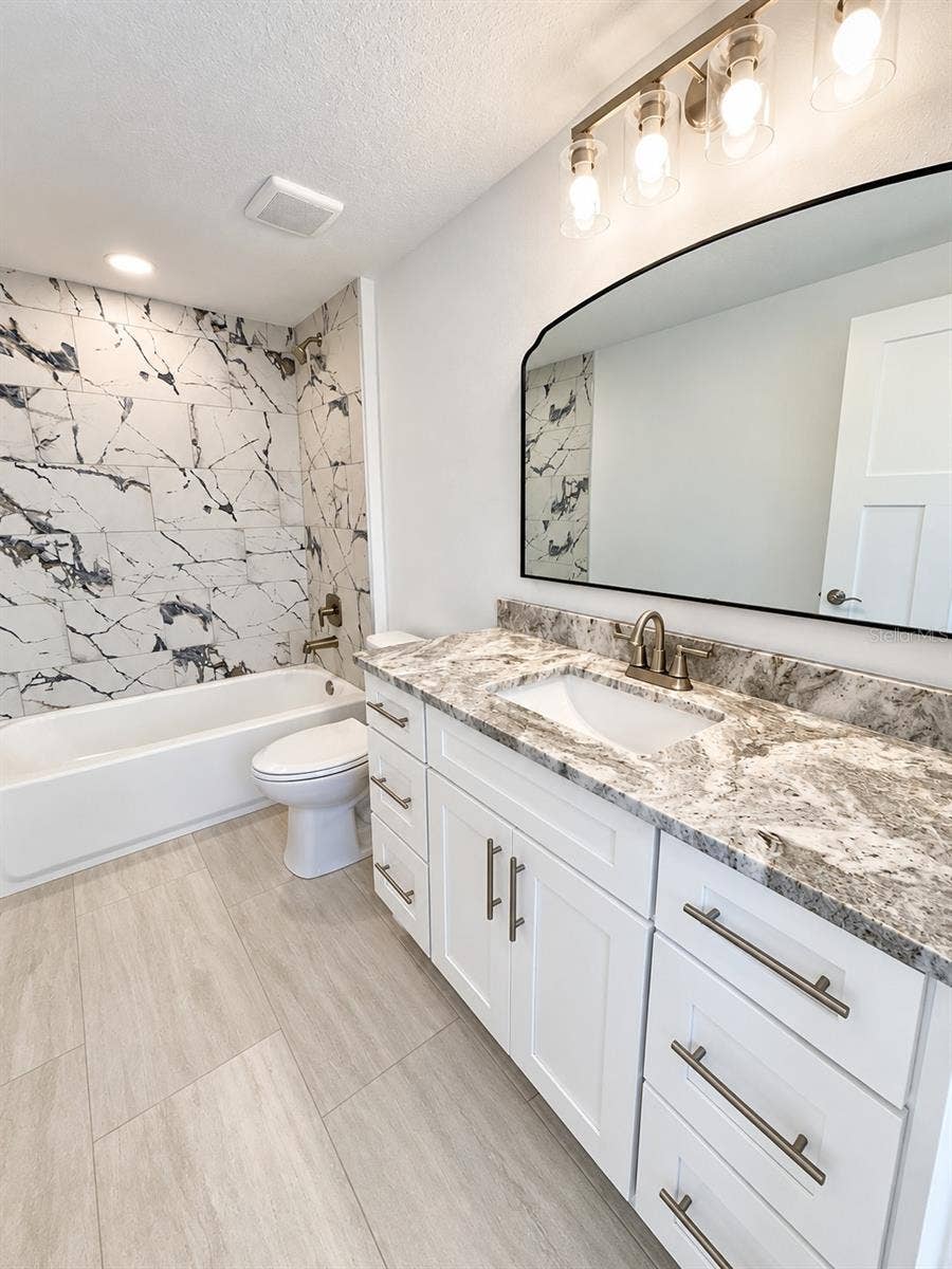 Upstairs Bathroom