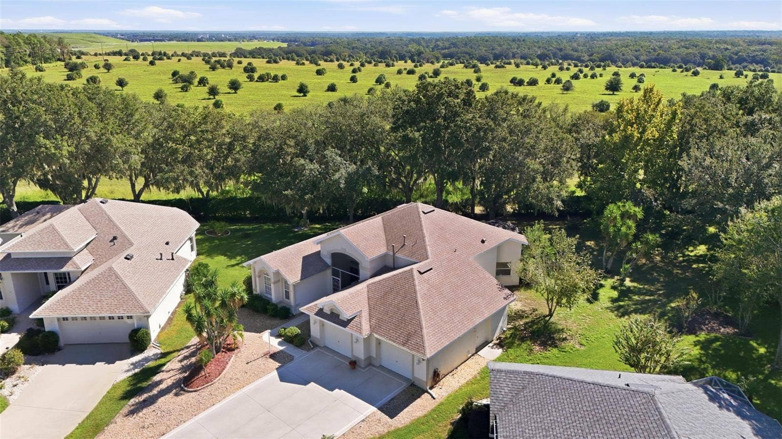2852 CAPE HORN COURT, Tavares, FL 32778