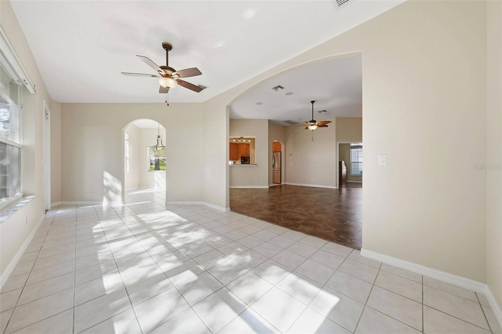 2852 CAPE HORN COURT, Tavares, FL 32778